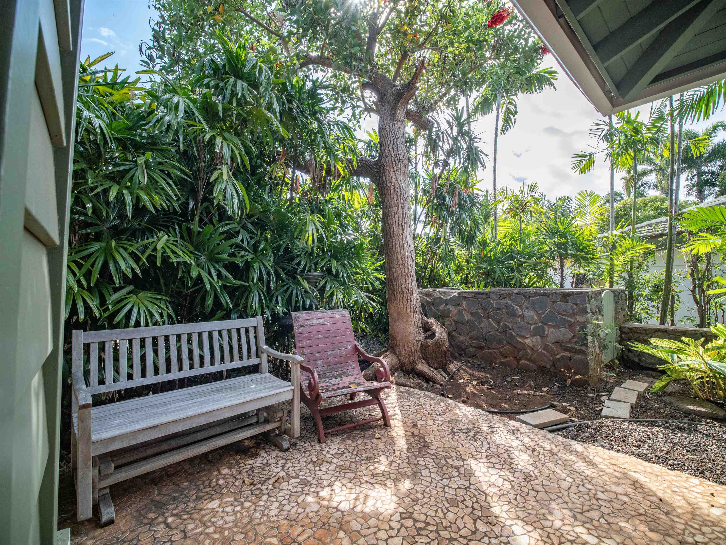 384  Kualono Pl Wailea, Wailea/Makena home - photo 15 of 50