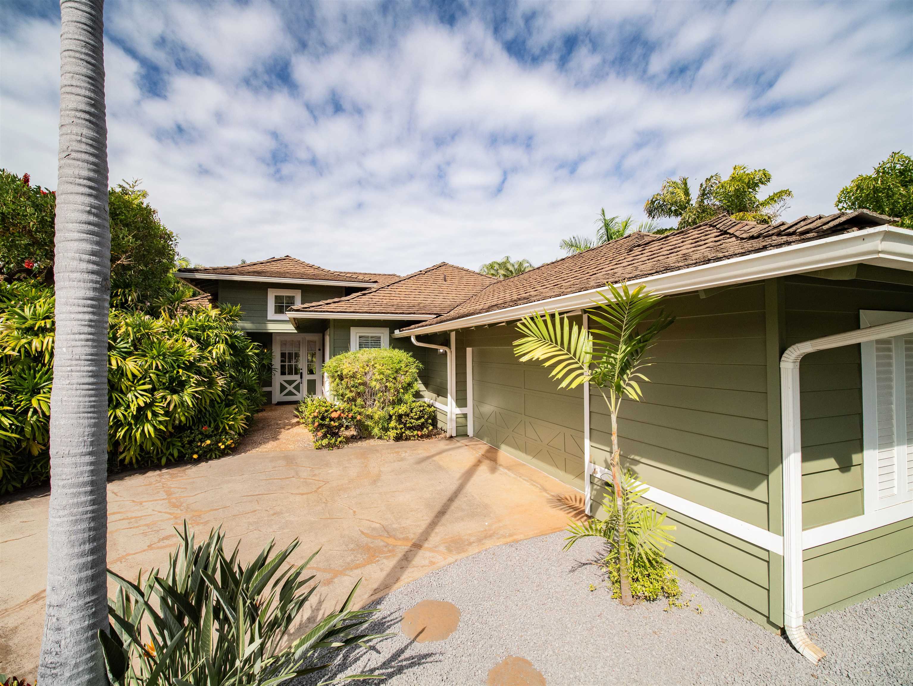 384  Kualono Pl Wailea, Wailea/Makena home - photo 3 of 50