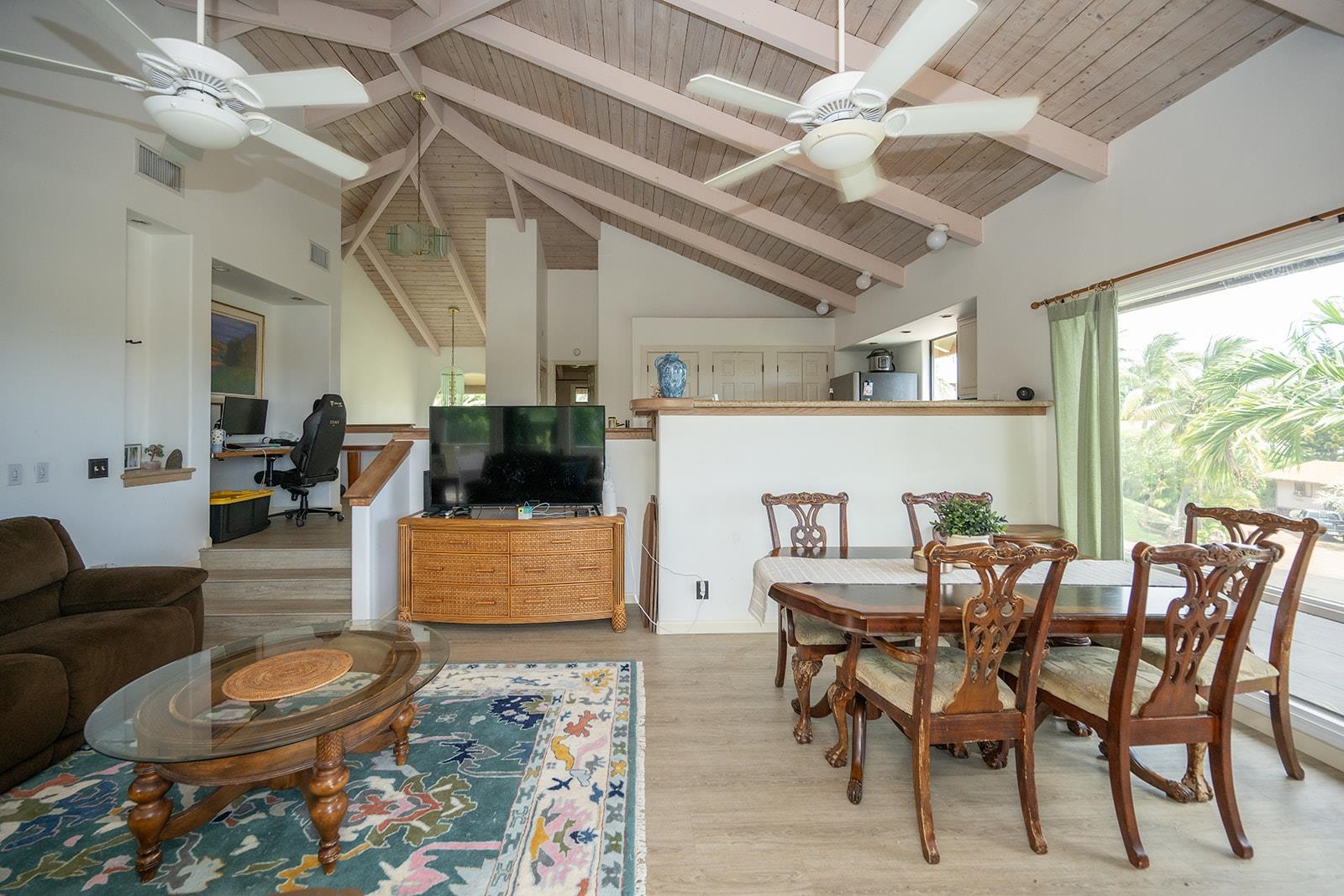 3863  Mahinahina St Mahinahina, Napili/Kahana/Honokowai home - photo 2 of 49