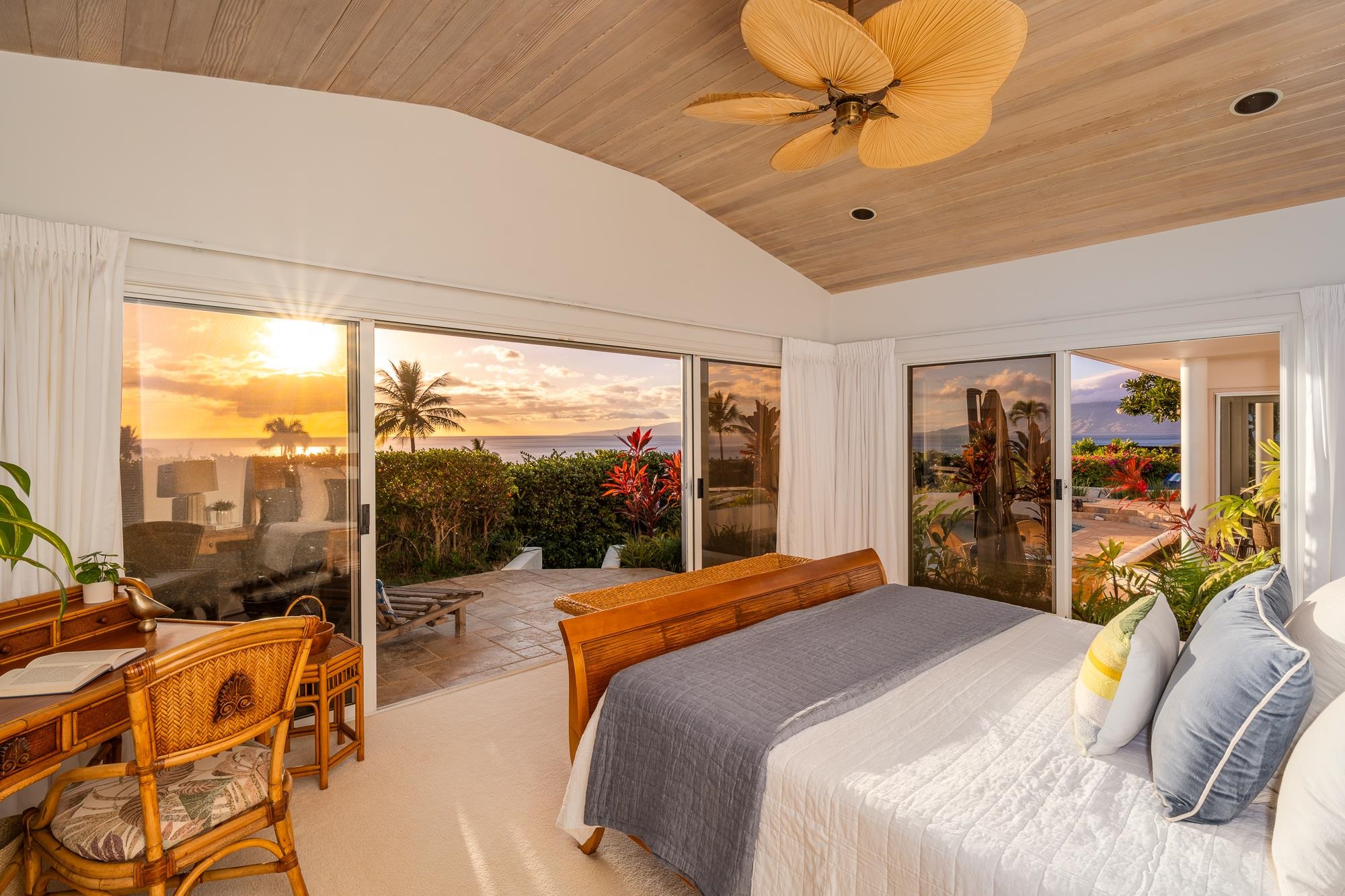 3870  Wailea Ekolu Pl Wailea, Wailea/Makena home - photo 24 of 48