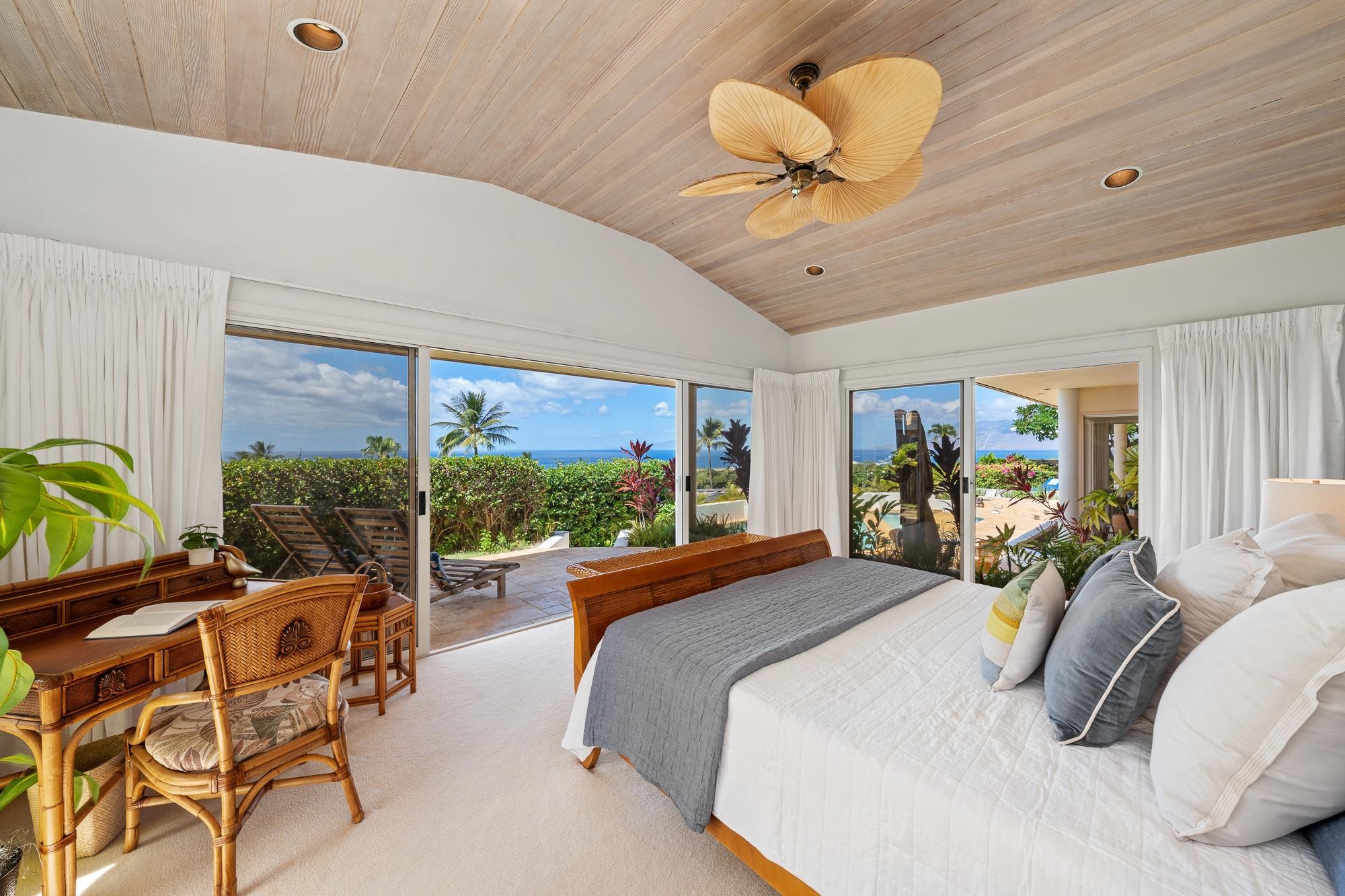 3870  Wailea Ekolu Pl Wailea, Wailea/Makena home - photo 26 of 48