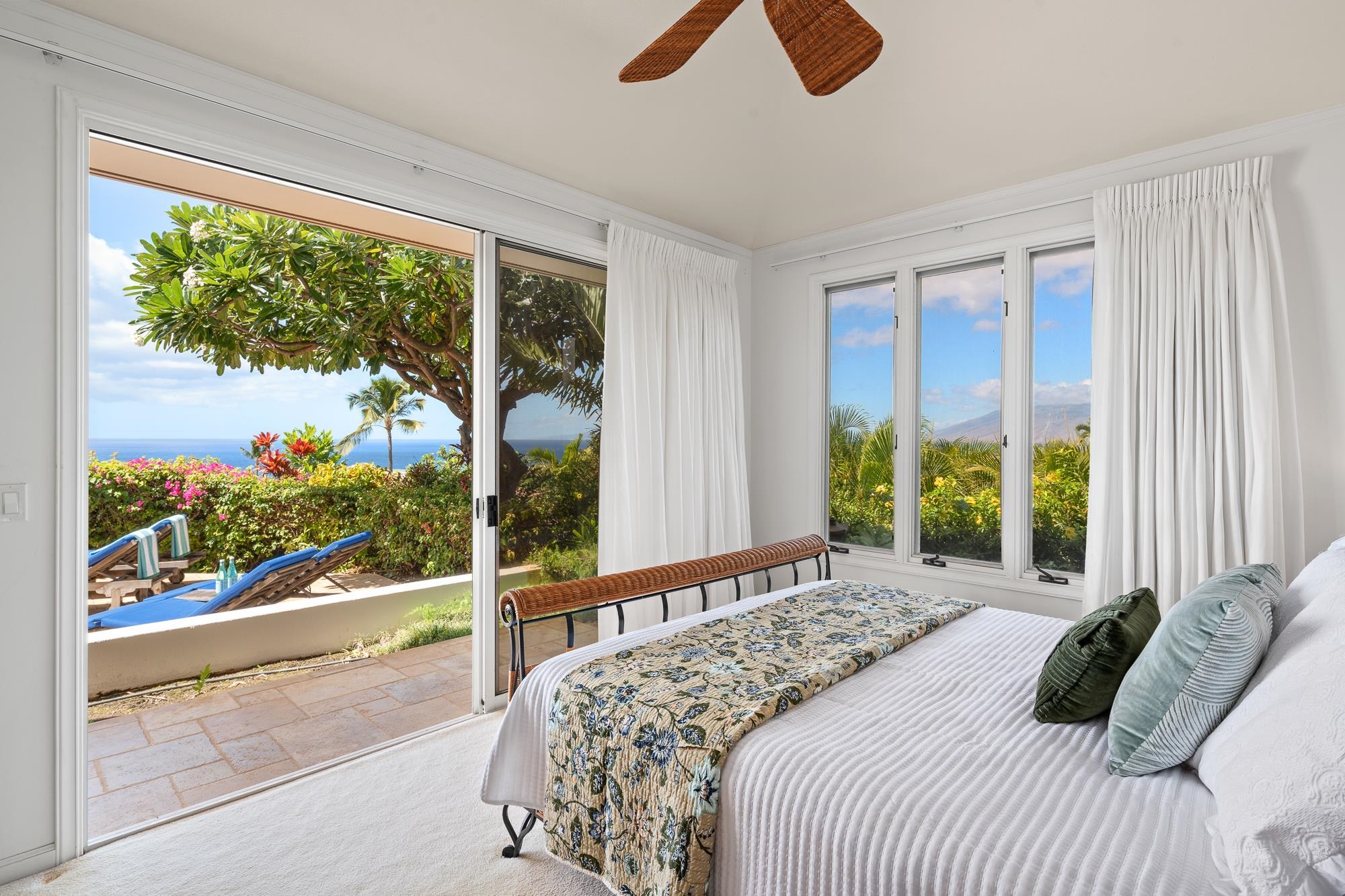 3870  Wailea Ekolu Pl Wailea, Wailea/Makena home - photo 32 of 48