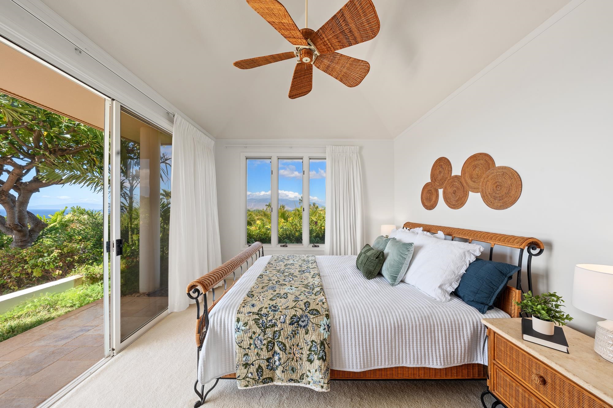 3870  Wailea Ekolu Pl Wailea, Wailea/Makena home - photo 33 of 48