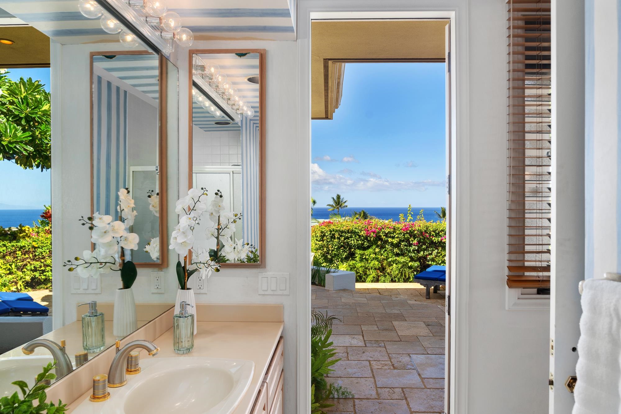 3870  Wailea Ekolu Pl Wailea, Wailea/Makena home - photo 42 of 48