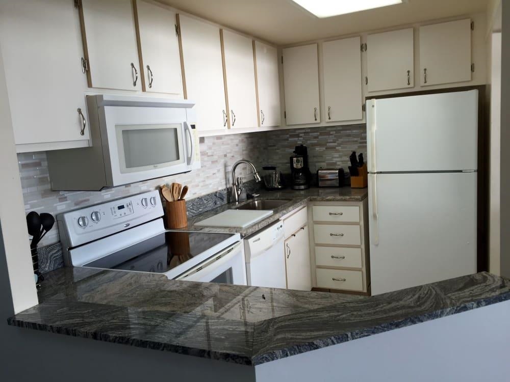 Hale Mahina condo # A206, Lahaina, Hawaii - photo 7 of 26