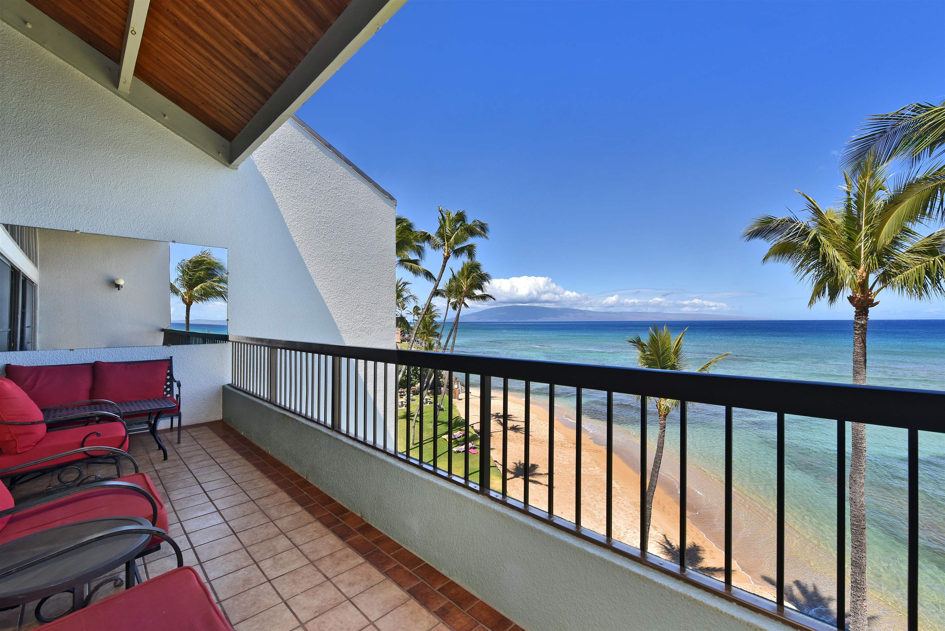 Hale Mahina condo # A-401, Lahaina, Hawaii - photo 4 of 39