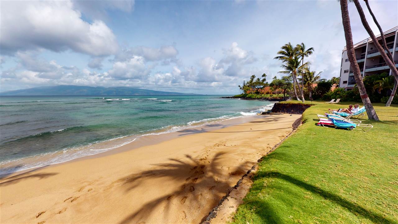 Hale Mahina condo # B201, Lahaina, Hawaii - photo 26 of 30