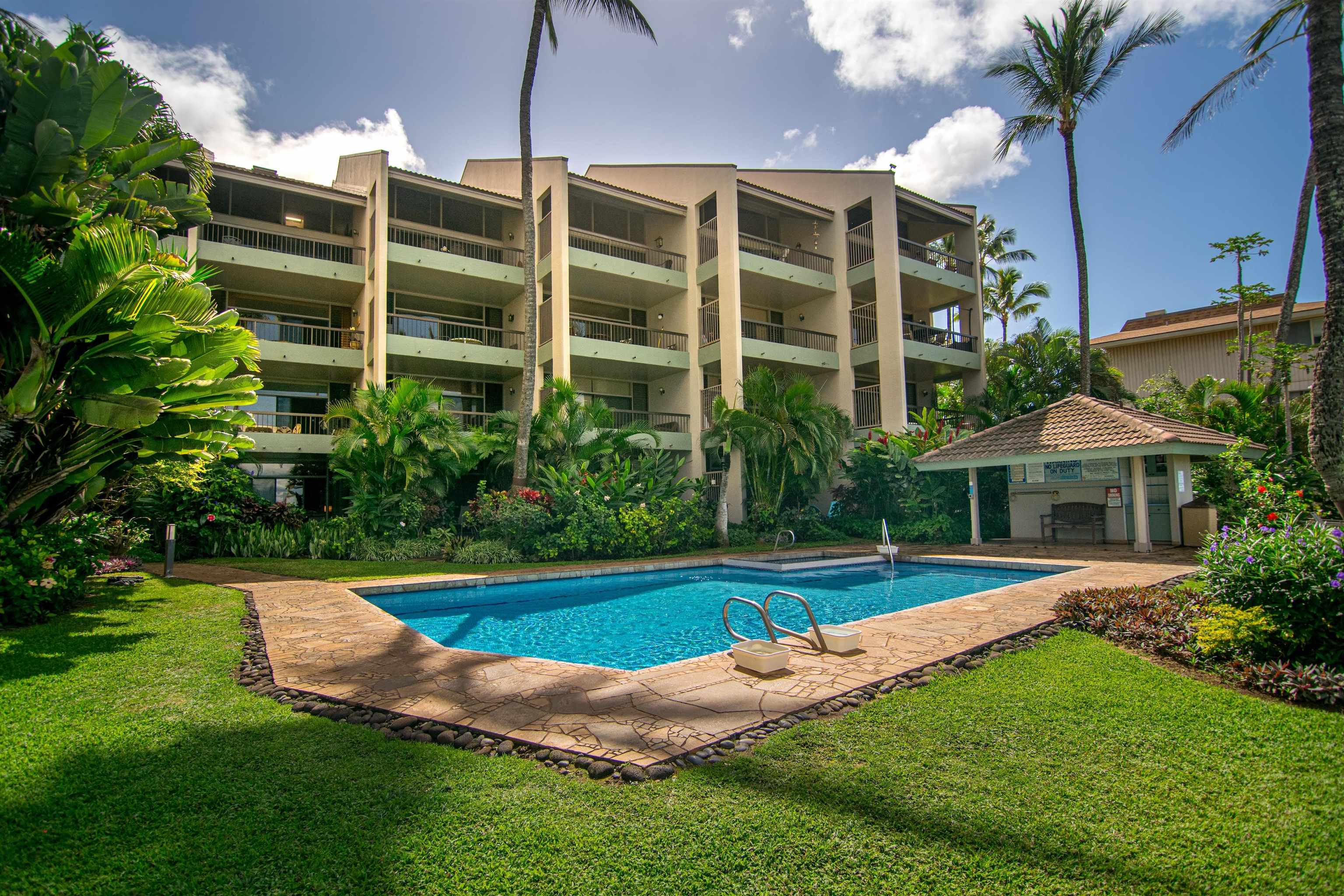 Hale Mahina condo # B204, Lahaina, Hawaii - photo 35 of 40