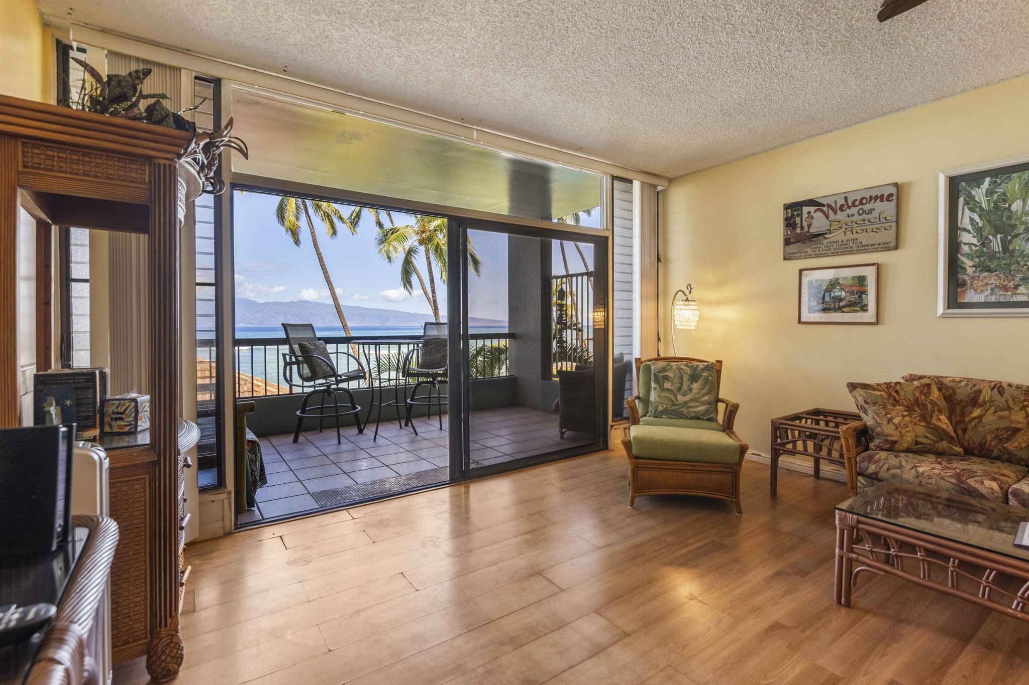 Hale Mahina condo # B-205, Lahaina, Hawaii - photo 10 of 28