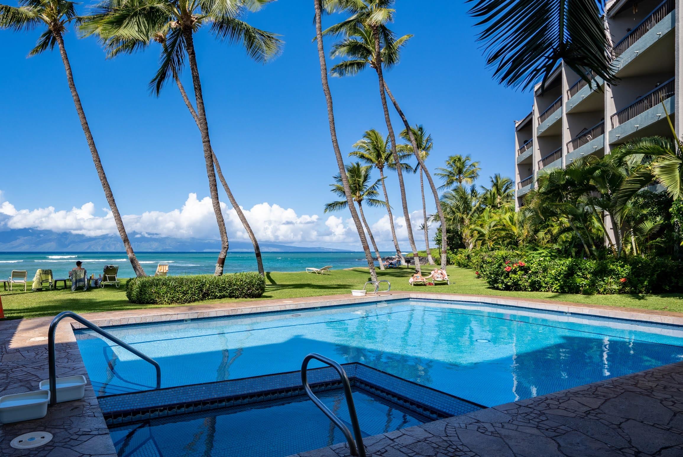 Hale Mahina condo # B304, Lahaina, Hawaii - photo 22 of 30