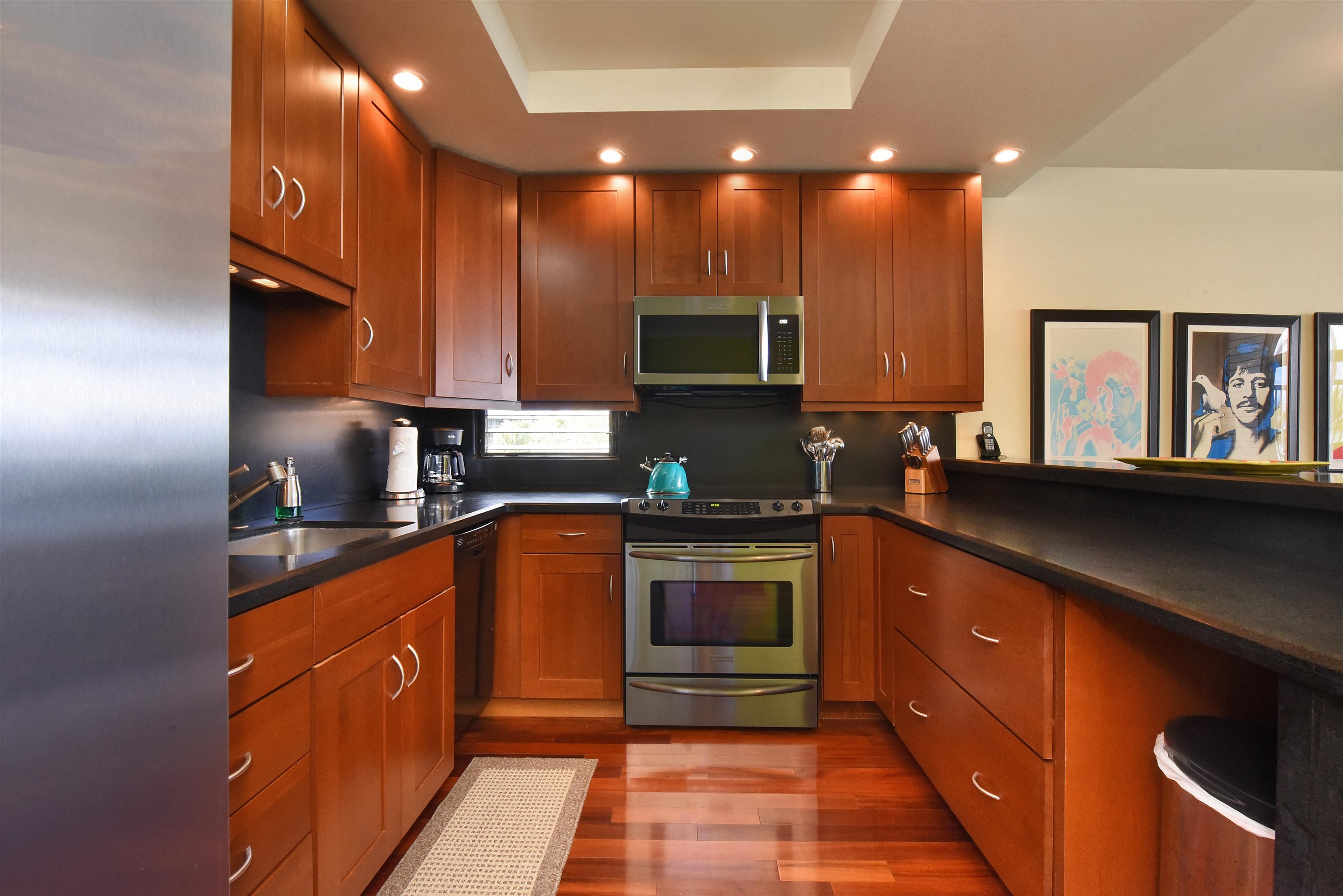 Hale Mahina condo # B-306, Lahaina, Hawaii - photo 23 of 50