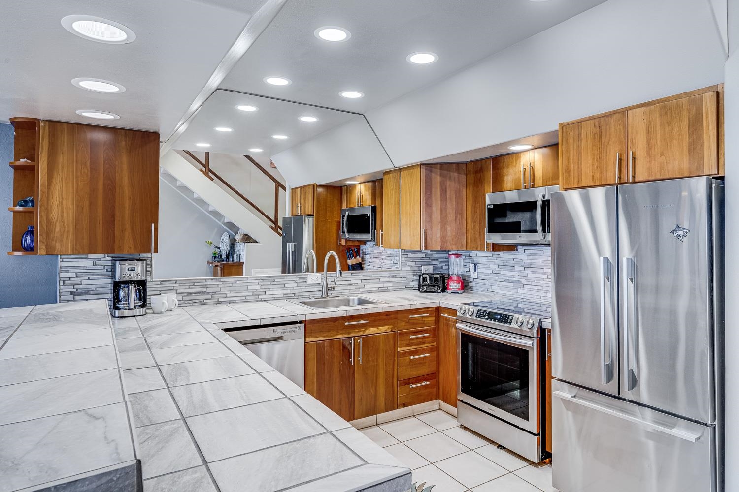 Hale Mahina condo # B402, Lahaina, Hawaii - photo 15 of 50