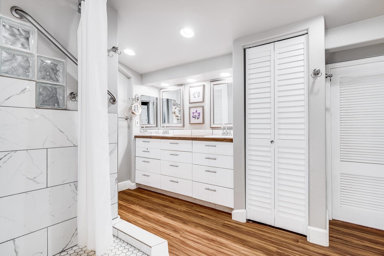 Hale Mahina condo # B402, Lahaina, Hawaii - photo 28 of 50