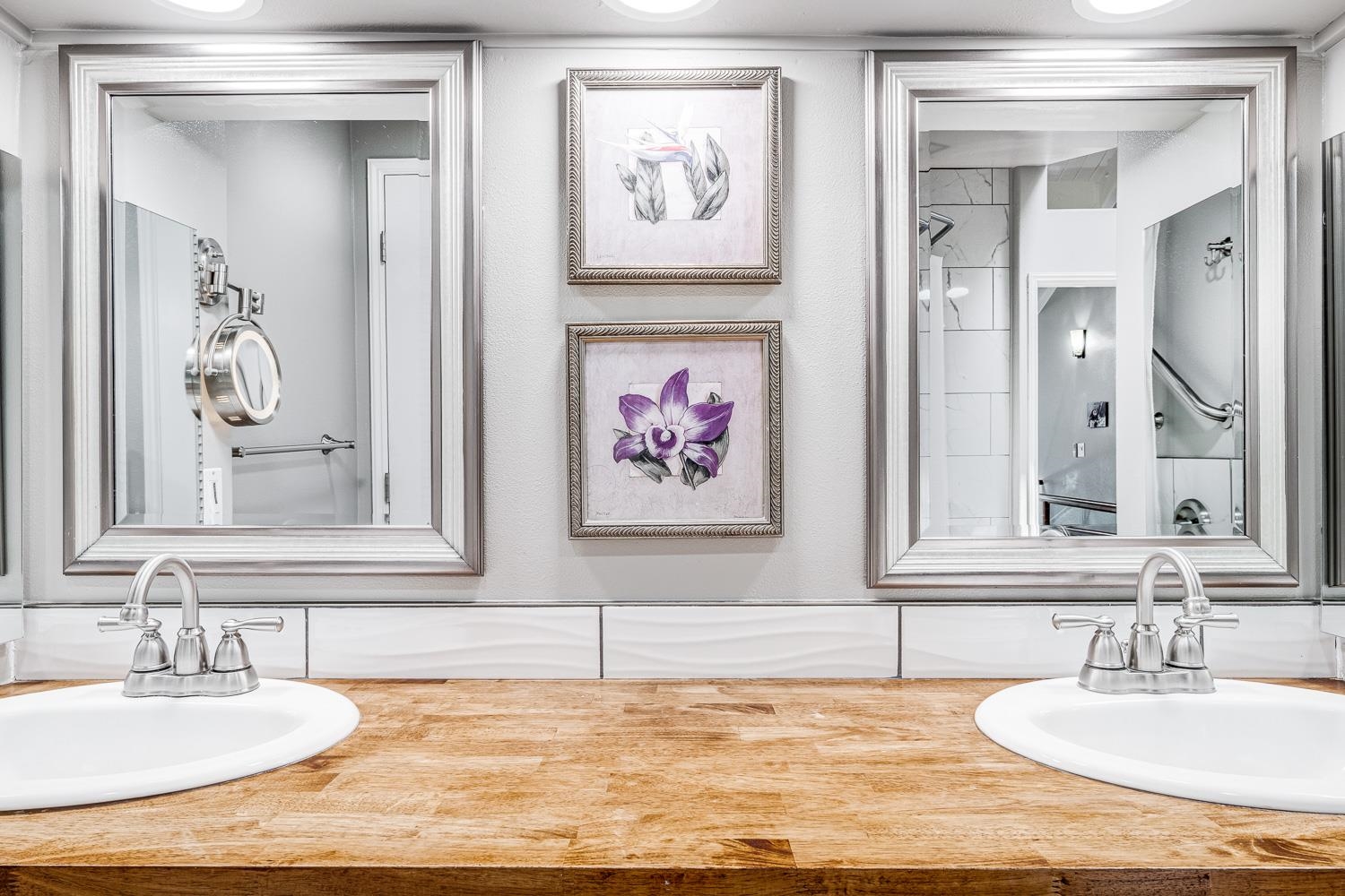 Hale Mahina condo # B402, Lahaina, Hawaii - photo 29 of 50