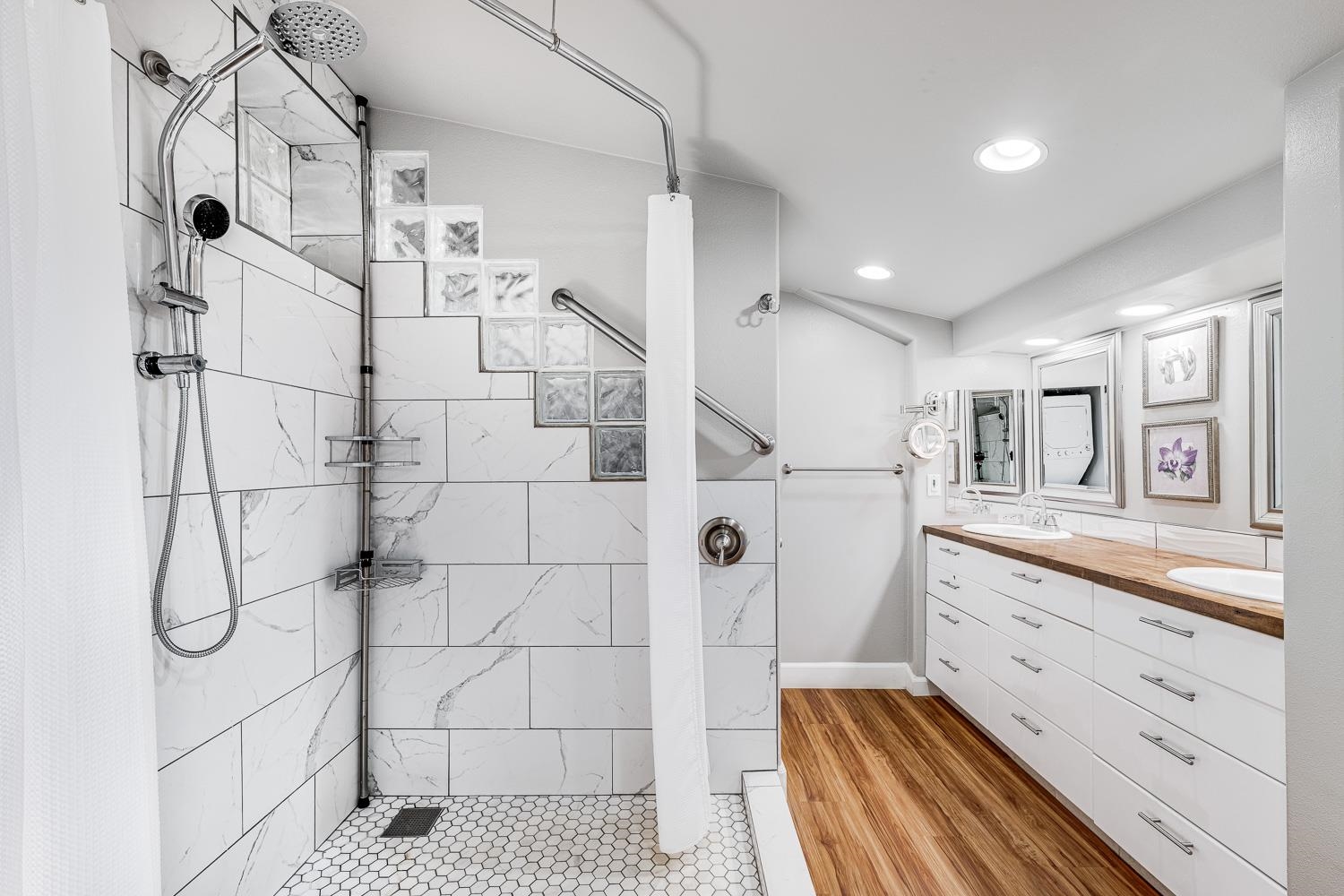 Hale Mahina condo # B402, Lahaina, Hawaii - photo 30 of 50