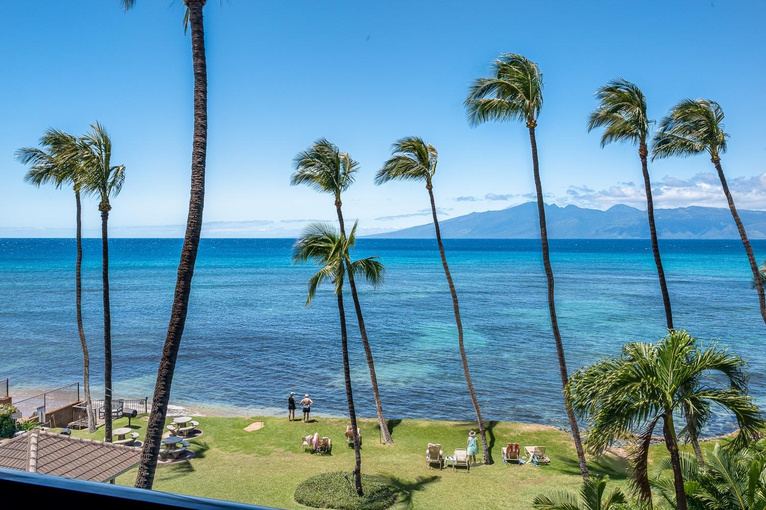 Hale Mahina condo # B402, Lahaina, Hawaii - photo 4 of 50