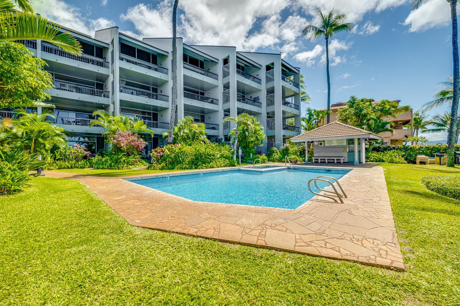 Hale Mahina condo # B402, Lahaina, Hawaii - photo 41 of 50