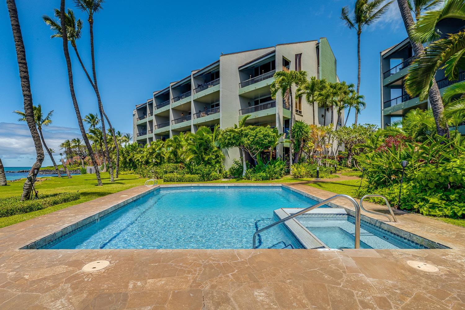 Hale Mahina condo # B402, Lahaina, Hawaii - photo 43 of 50