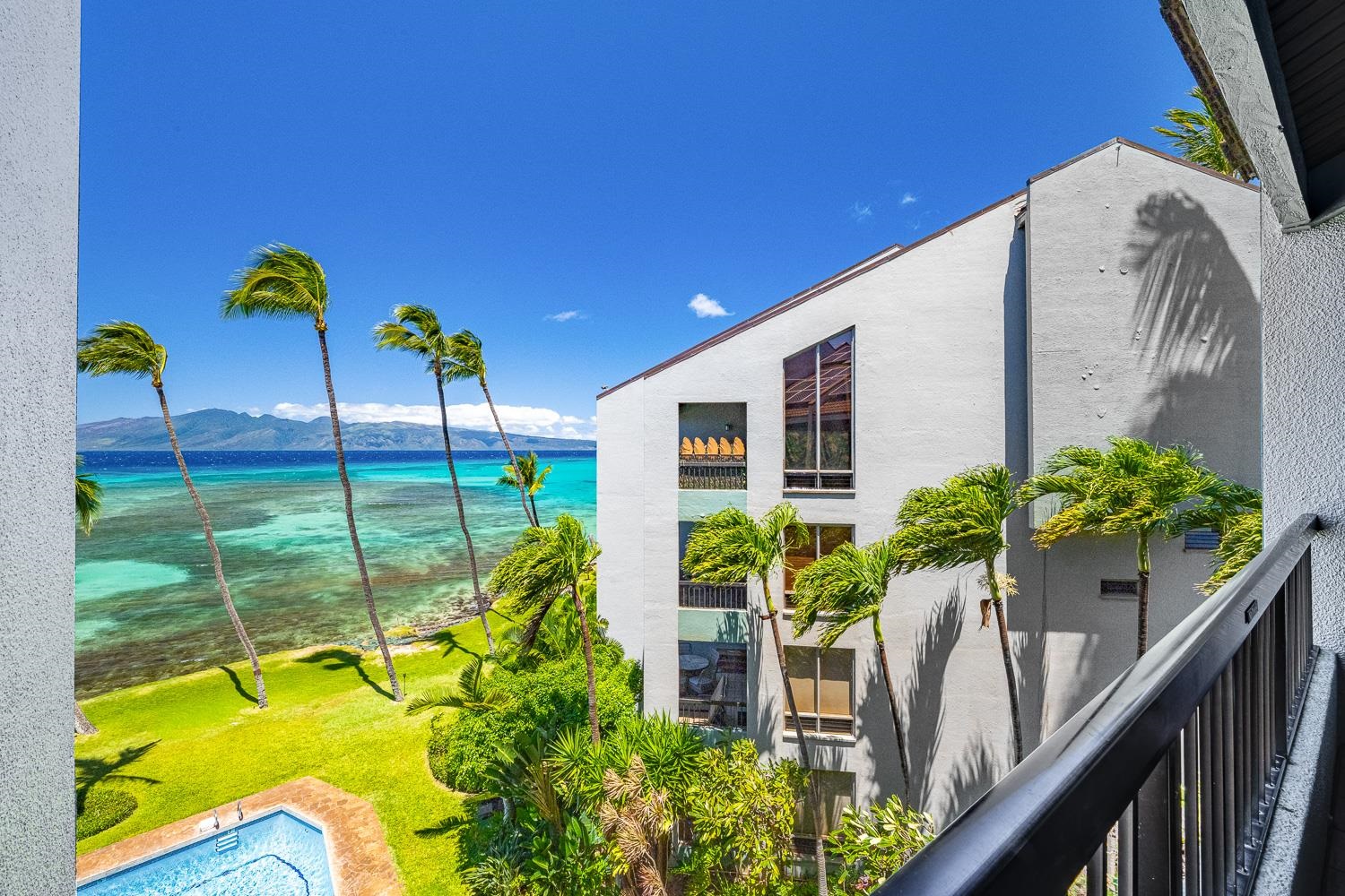 Hale Mahina condo # B402, Lahaina, Hawaii - photo 7 of 50