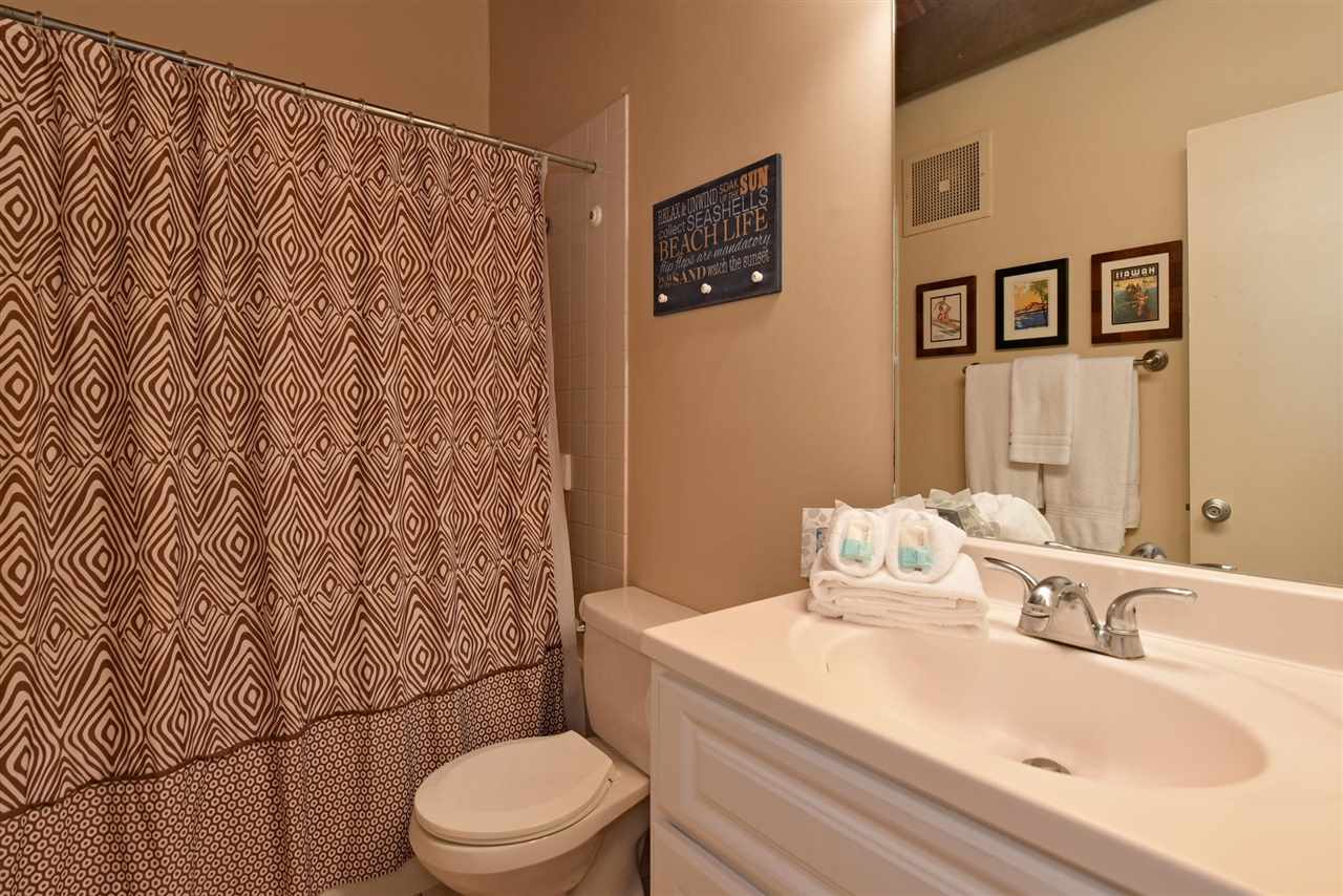 Hale Mahina condo # B403, Lahaina, Hawaii - photo 15 of 30