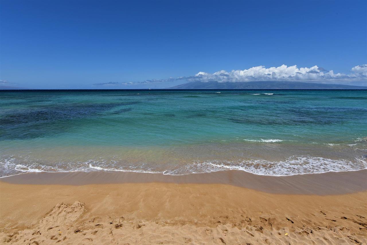 Hale Mahina condo # B403, Lahaina, Hawaii - photo 26 of 30