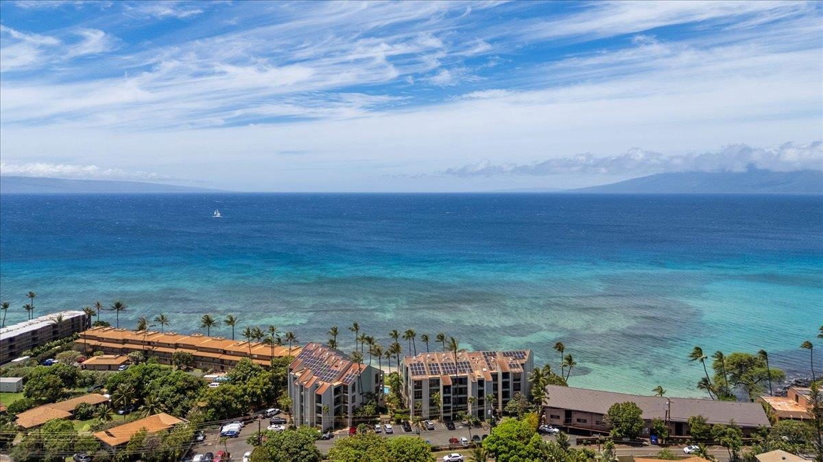 Hale Mahina condo # B404, Lahaina, Hawaii - photo 2 of 36