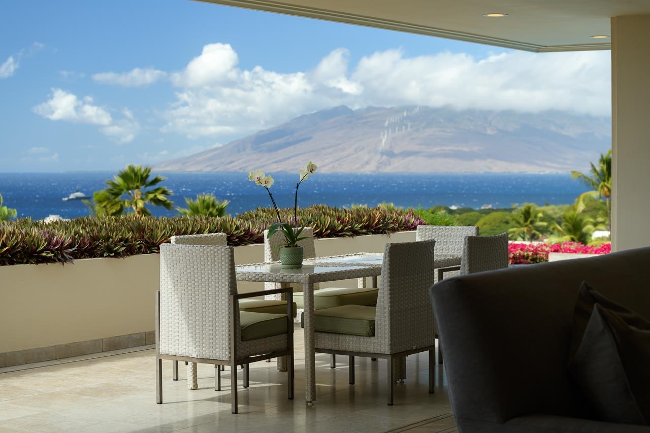 3885  Wailea Ekolu Pl Wailea, Wailea/Makena home - photo 6 of 47