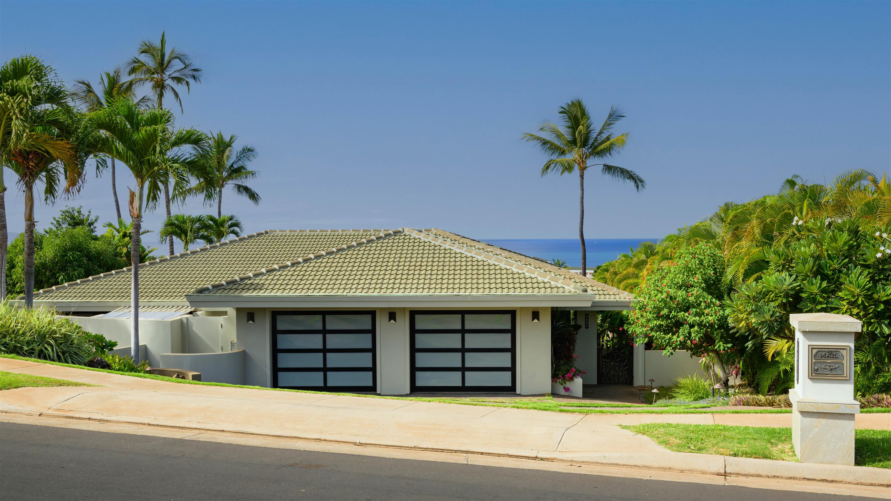 3898  Waakaula Pl Wailea, Wailea/Makena home - photo 4 of 50