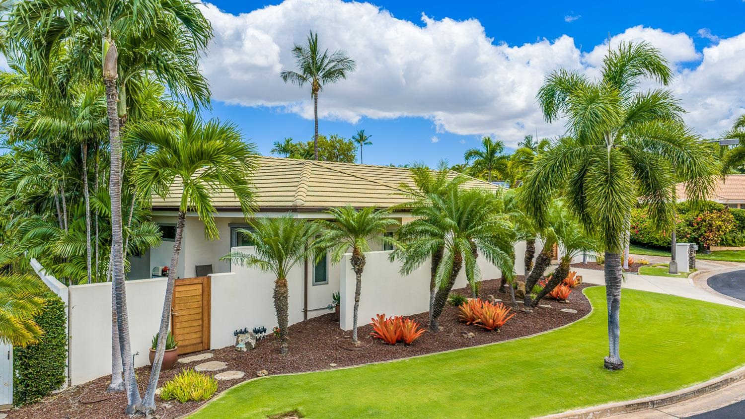39  Hoawaa Way Wailea, Wailea/Makena home - photo 46 of 48