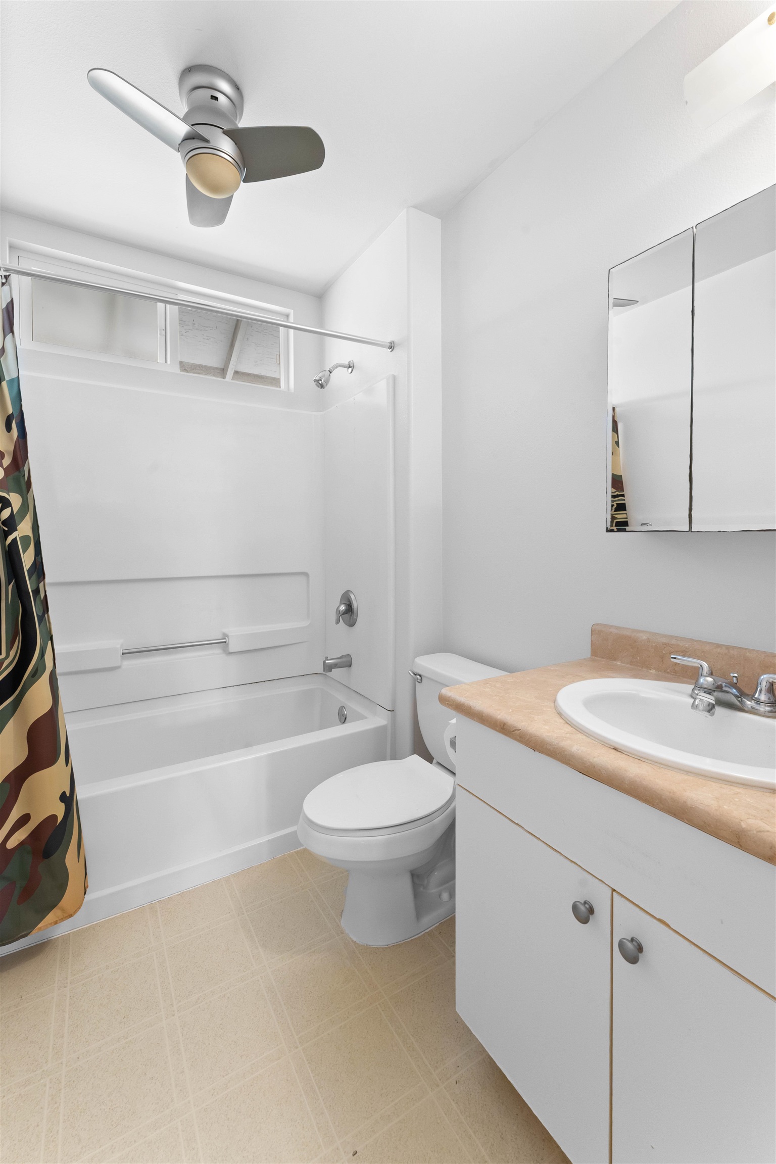 39  Hoola Hou St , Wailuku home - photo 15 of 25