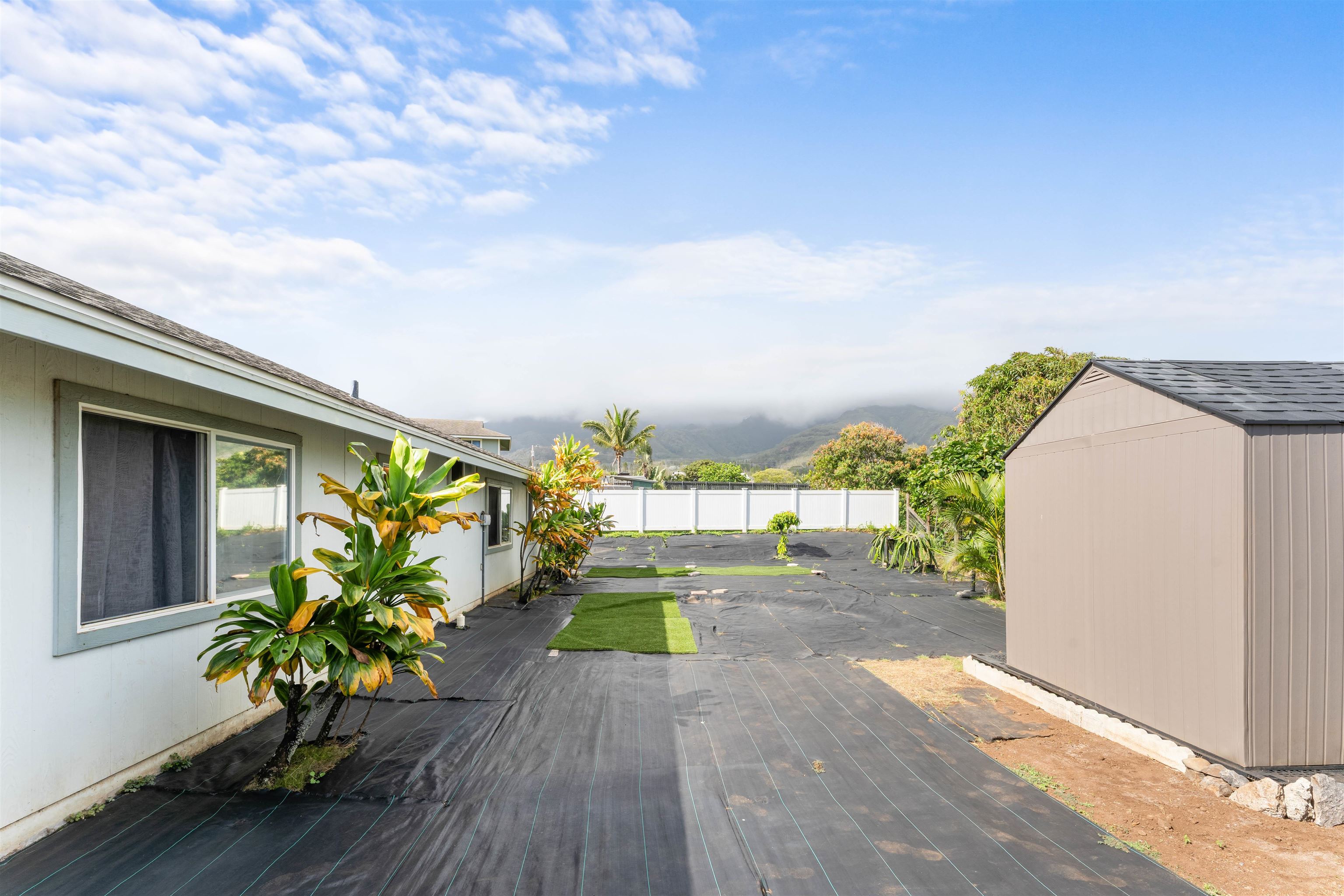 39  Hoola Hou St , Wailuku home - photo 19 of 25