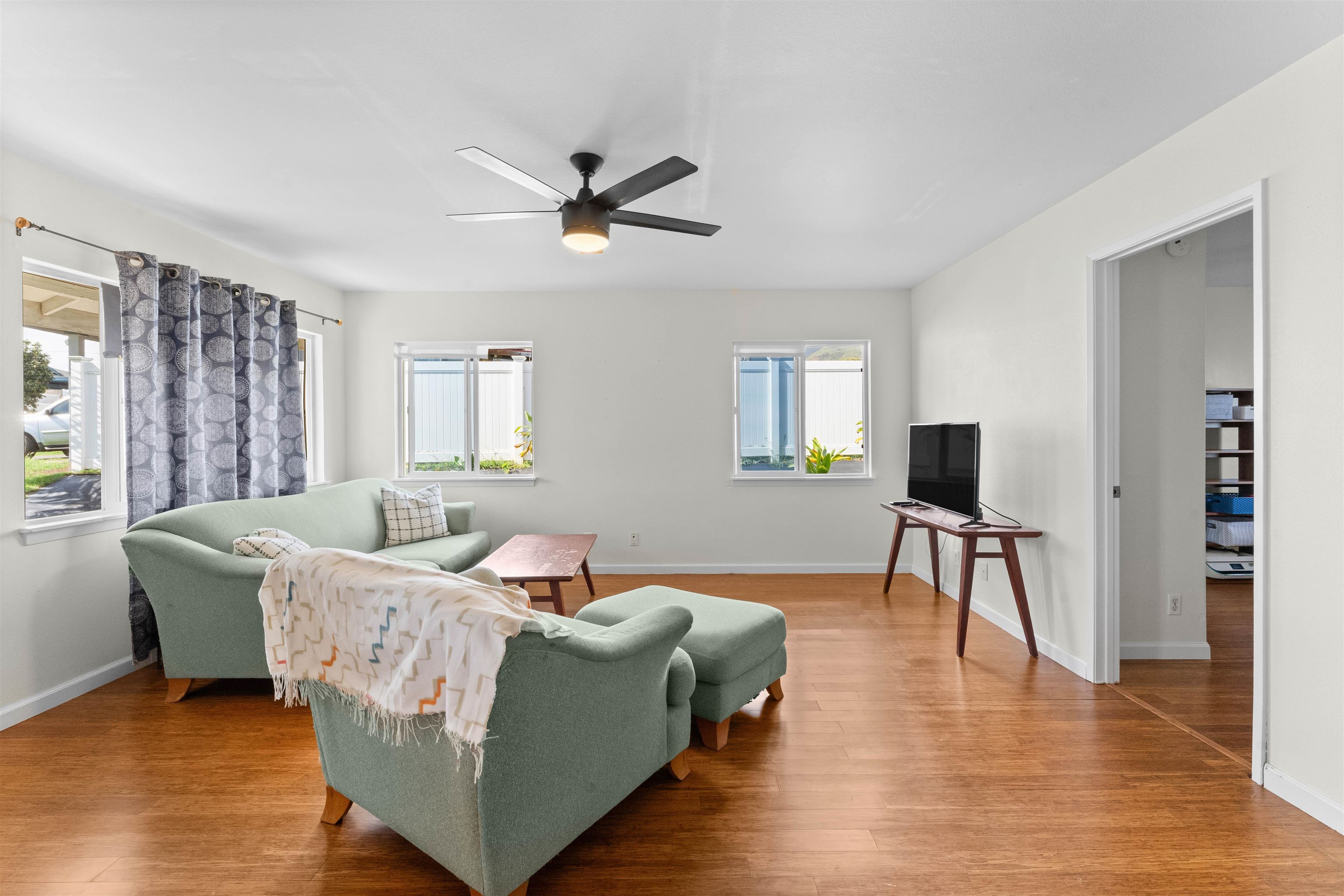 39  Hoola Hou St , Wailuku home - photo 5 of 25