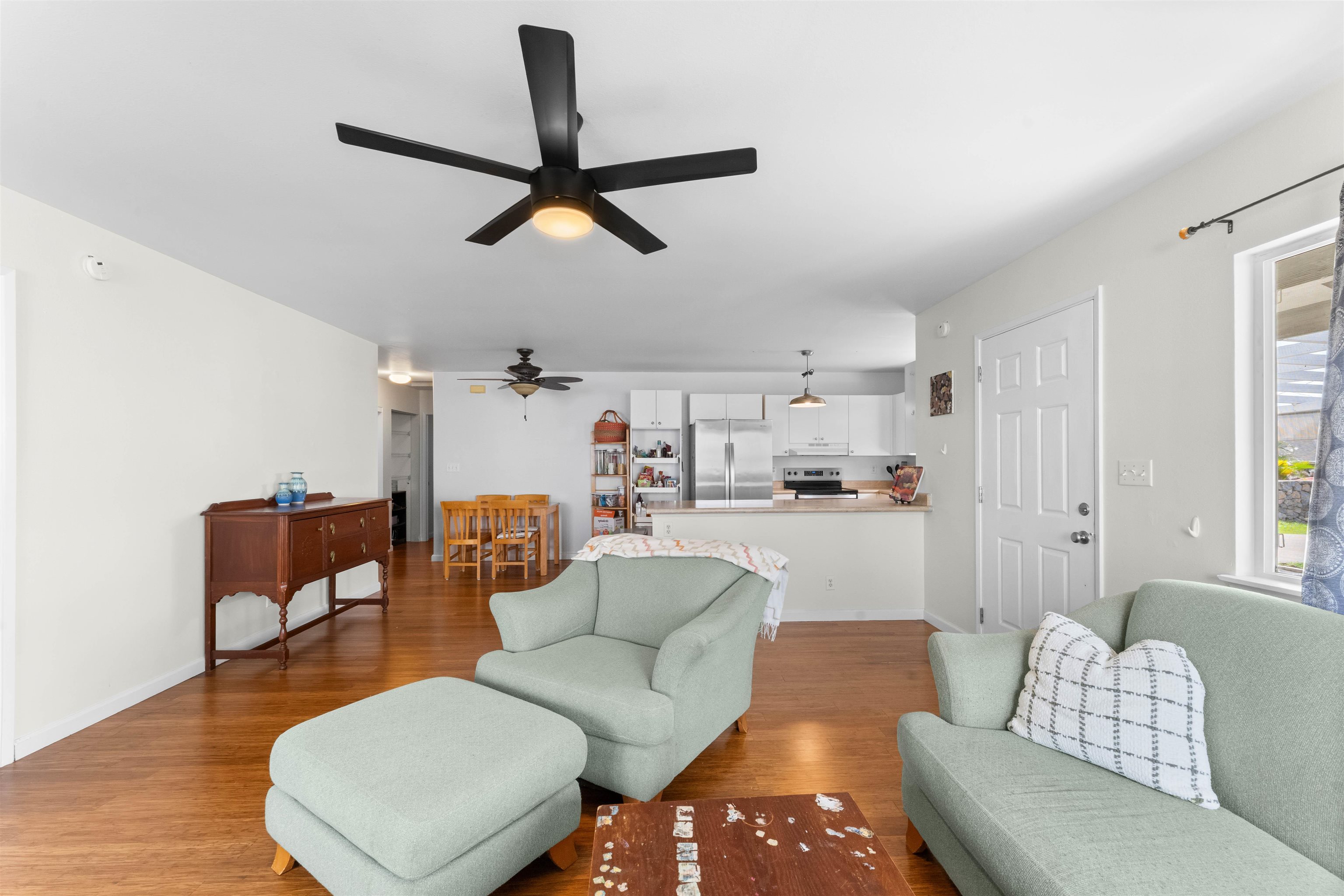 39  Hoola Hou St , Wailuku home - photo 8 of 25