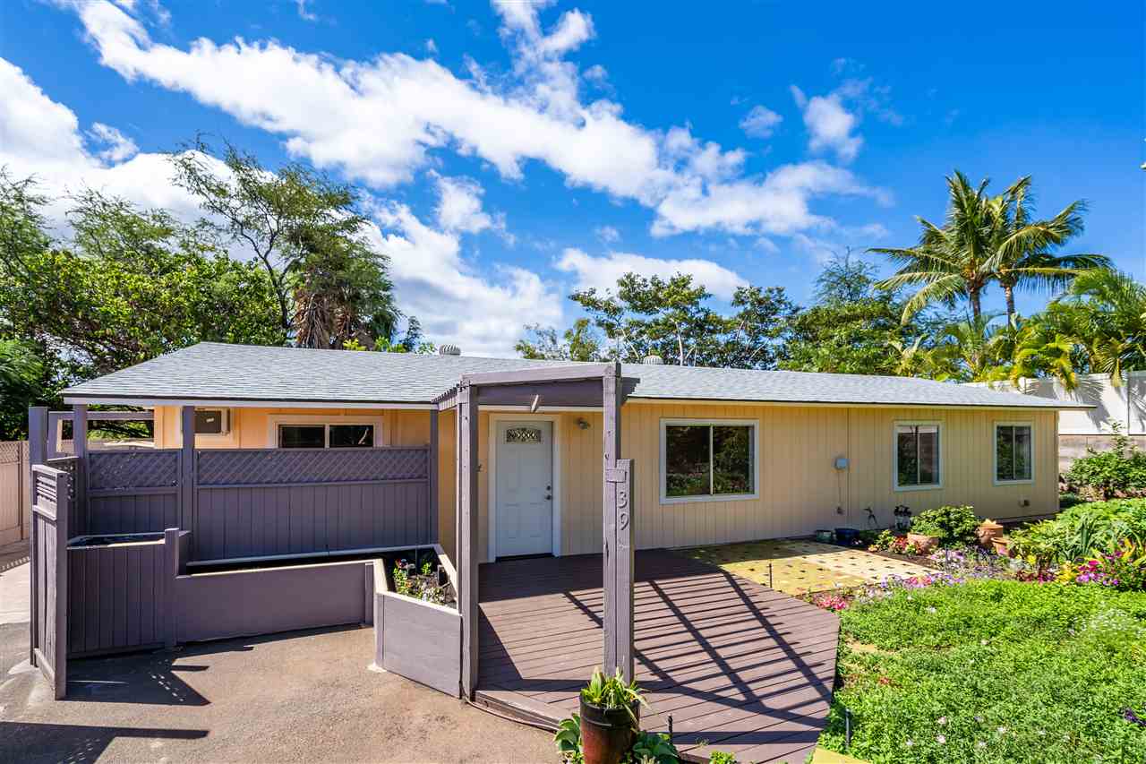 39  KUAPAPA Pl , Kihei home - photo 2 of 30