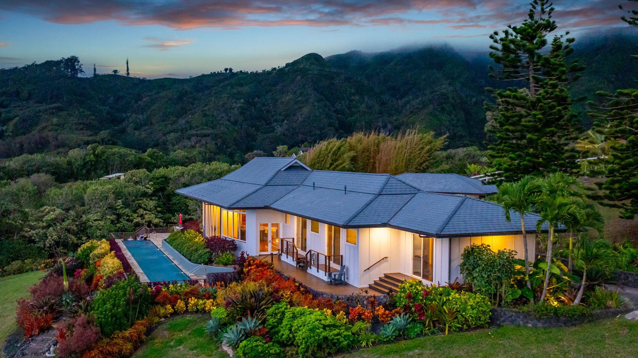 39  Lahaole Pl Kahakuloa, Wailuku home - photo 2 of 50