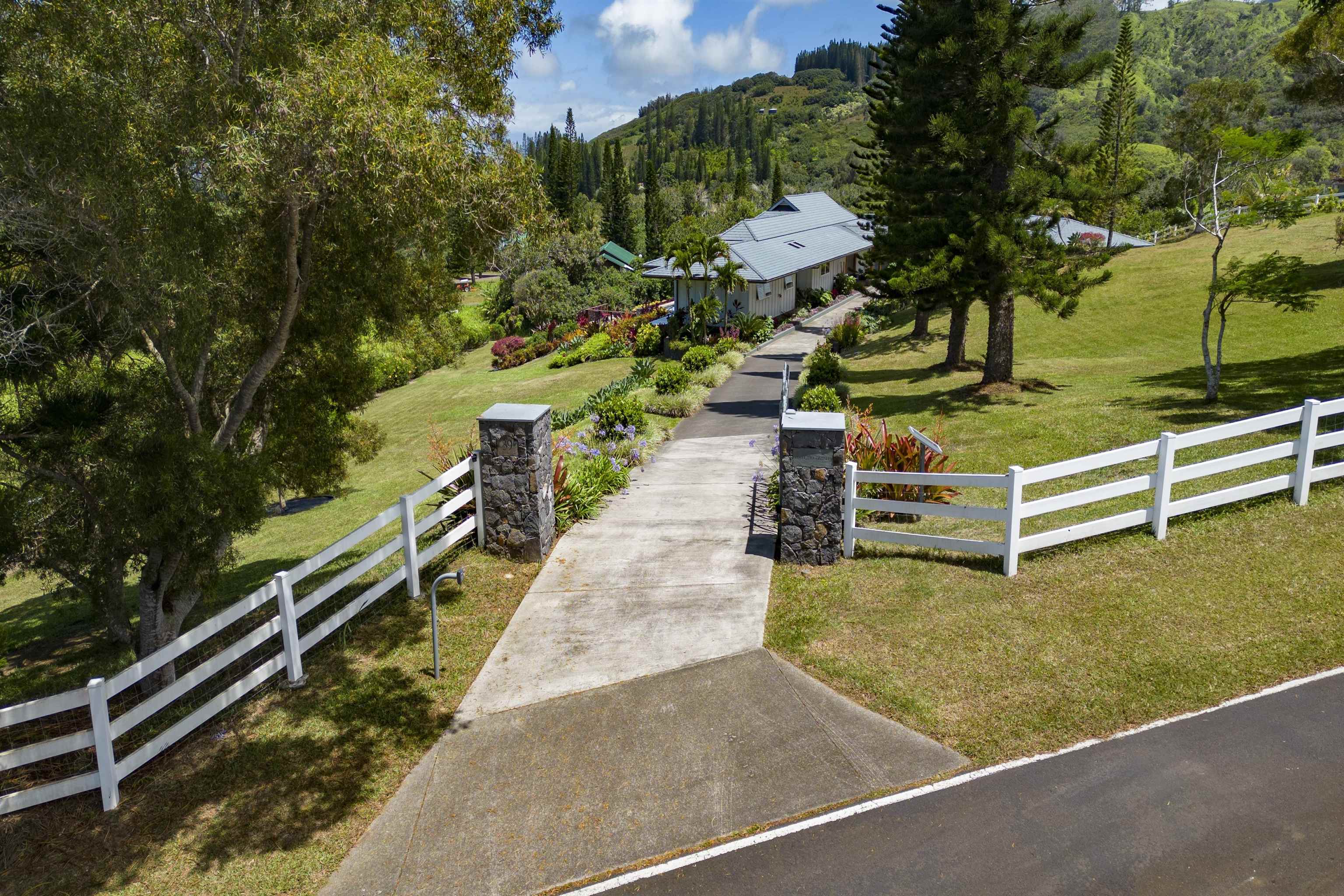 39  Lahaole Pl Maluhia Country Ranches, Wailuku home - photo 12 of 50