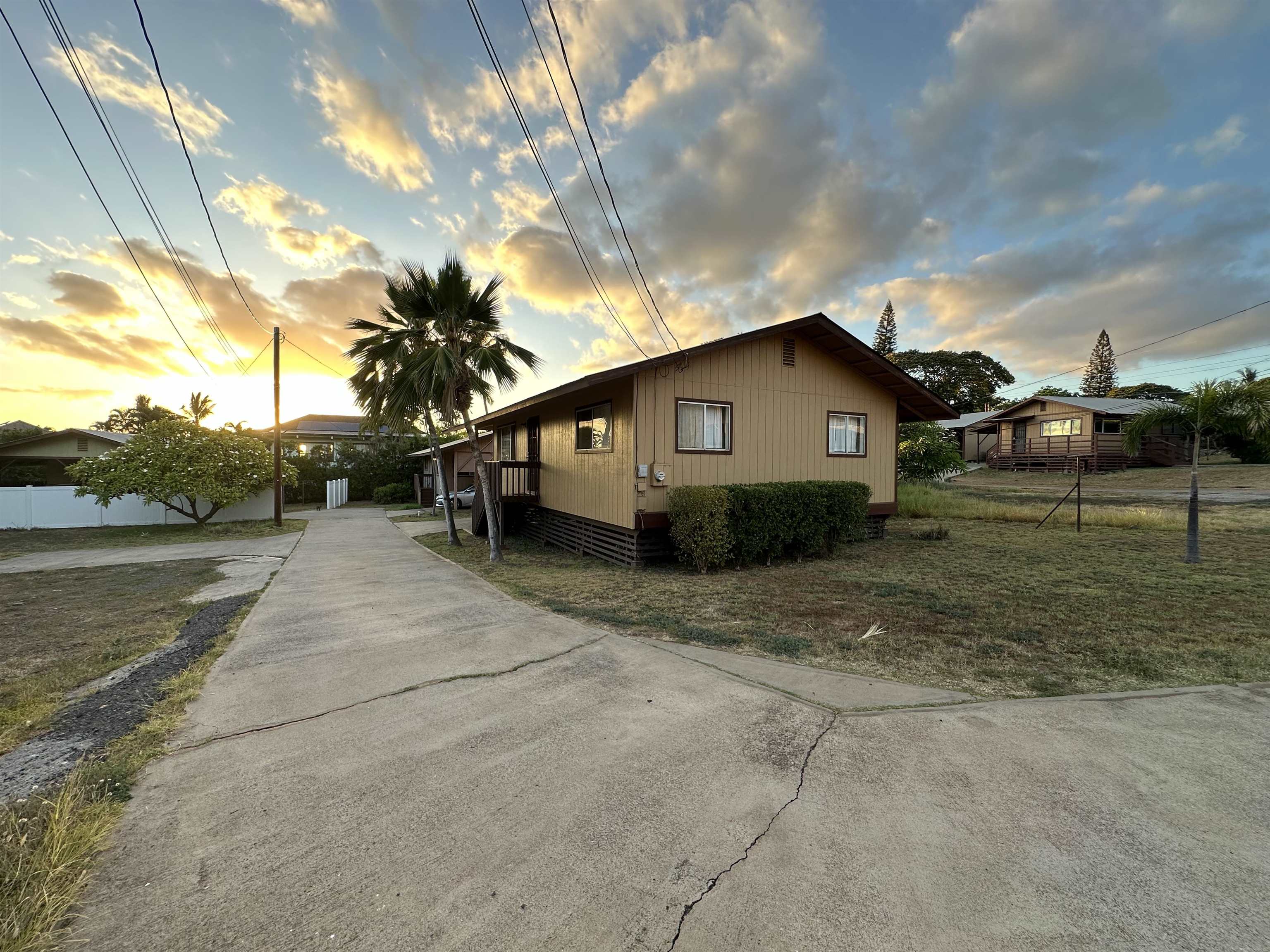 390  Auhana Rd , Kihei home - photo 2 of 28