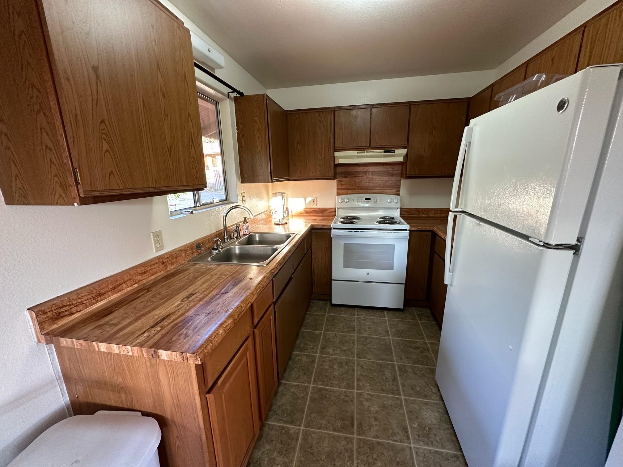 390  Auhana Rd , Kihei home - photo 12 of 33