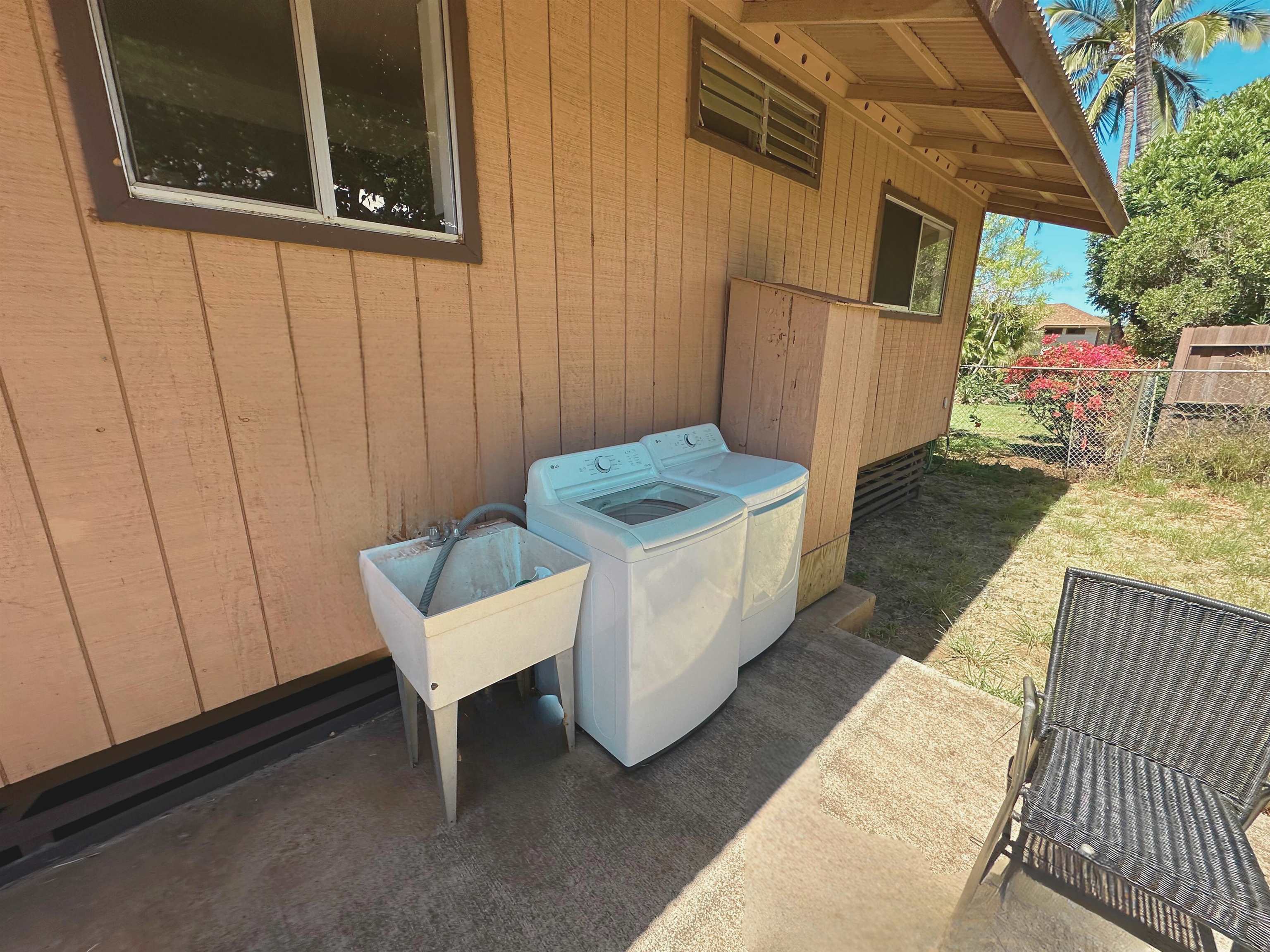 390  Auhana Rd , Kihei home - photo 11 of 20