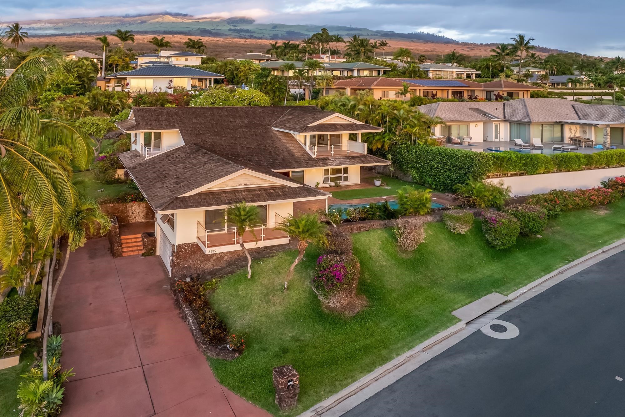 3919  Waakaula Pl Wailea, Wailea/Makena home - photo 4 of 46