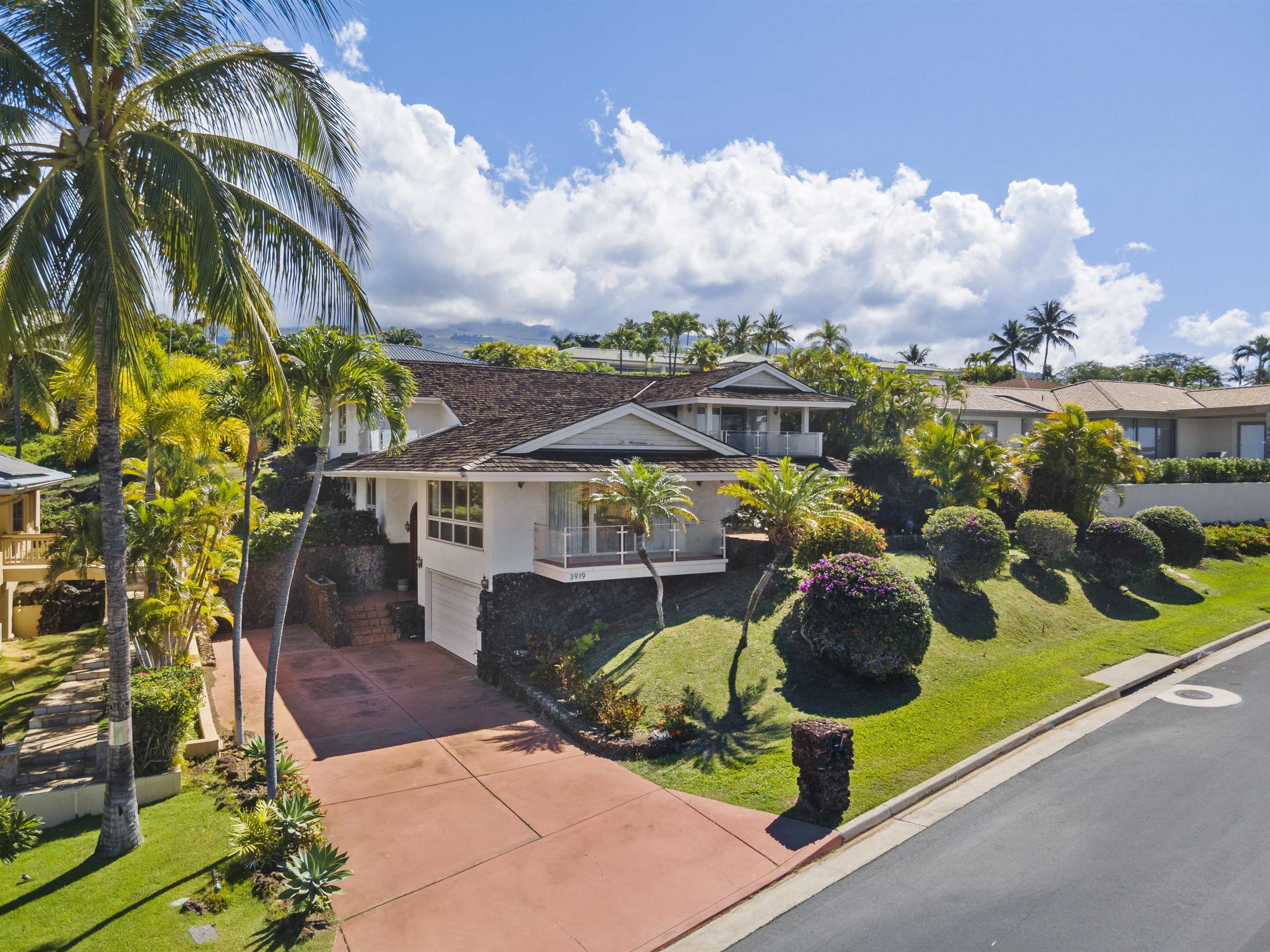 3919  Waakaula Pl Wailea, Wailea/Makena home - photo 3 of 35