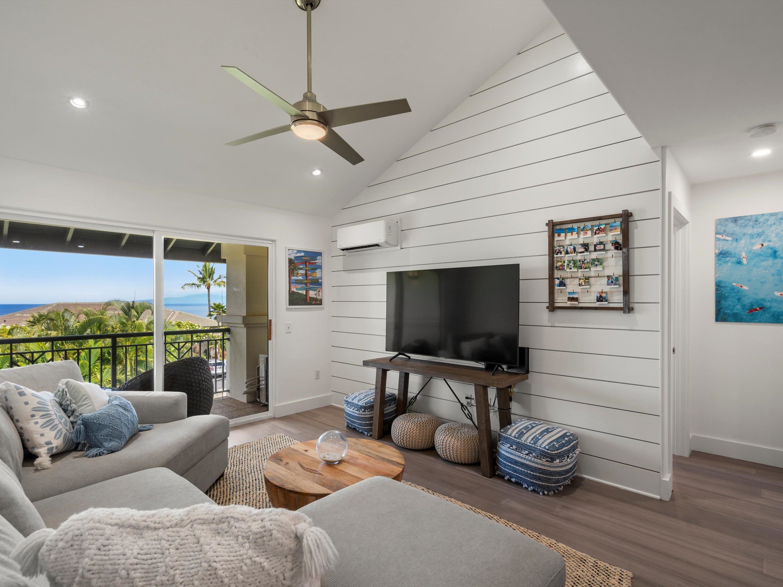 Wailea Fairway Villas condo # C202, Kihei, Hawaii - photo 3 of 33