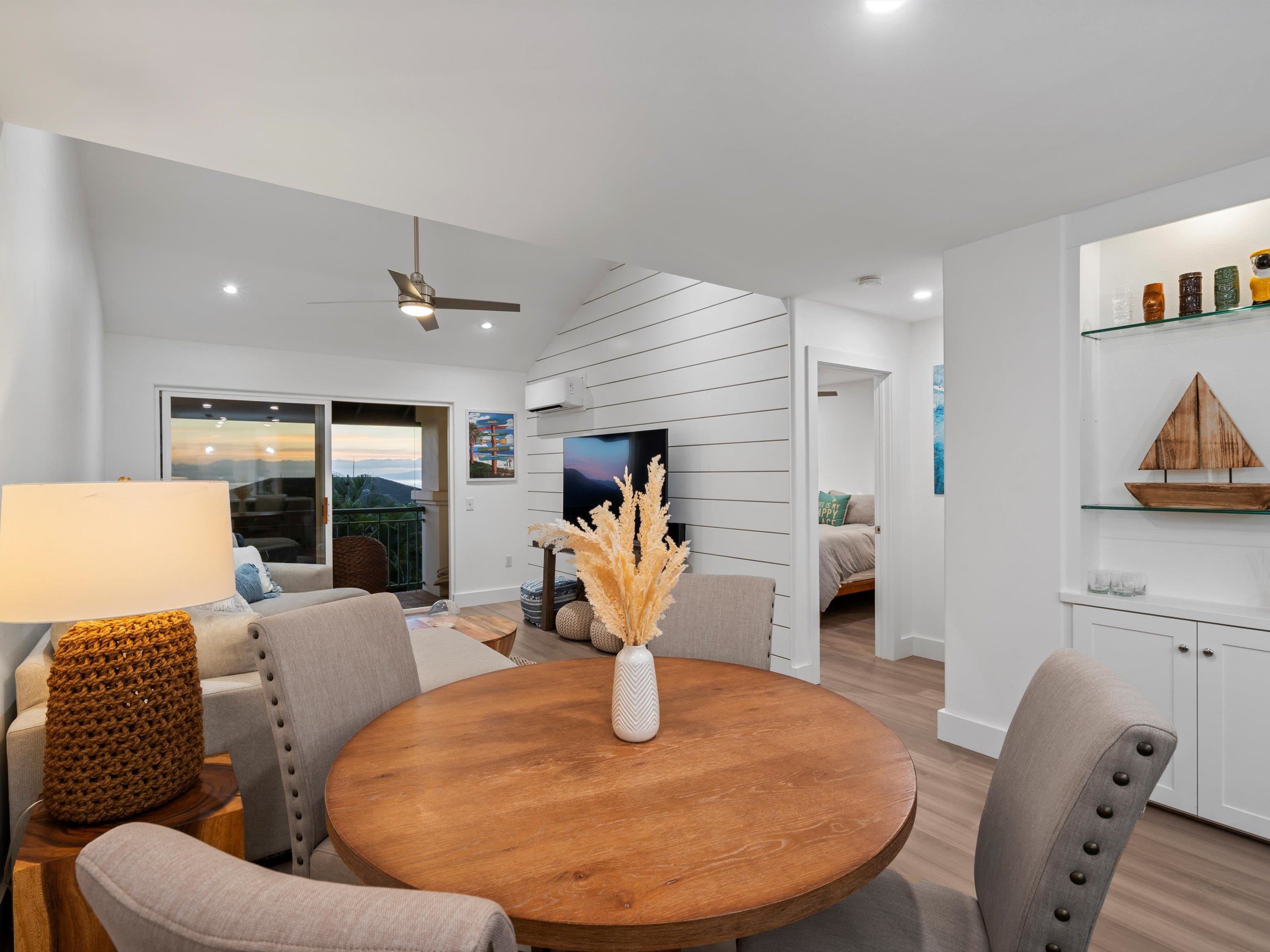 Wailea Fairway Villas condo # C202, Kihei, Hawaii - photo 4 of 33