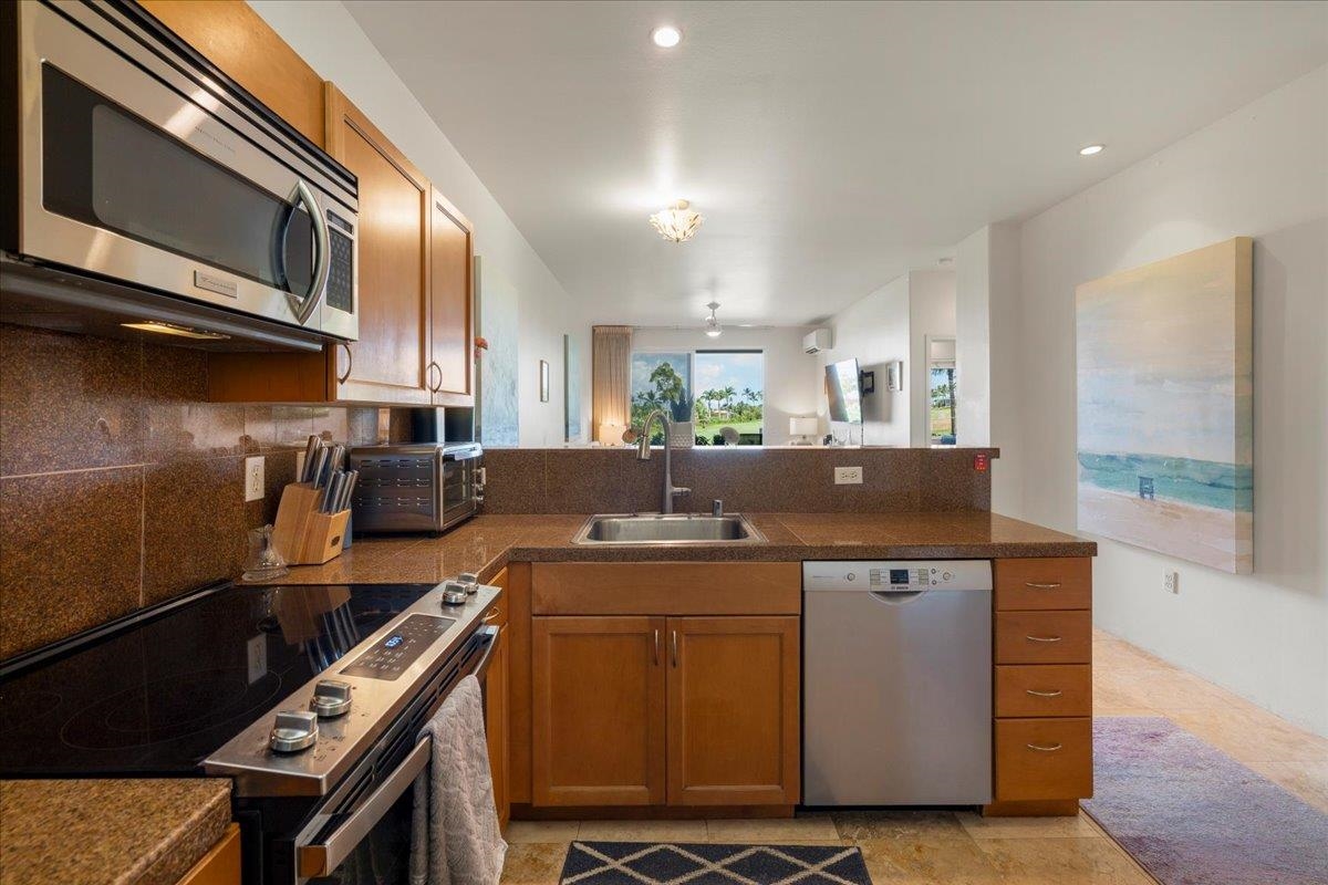 Wailea Fairway Villas condo # Y102, Kihei, Hawaii - photo 3 of 36