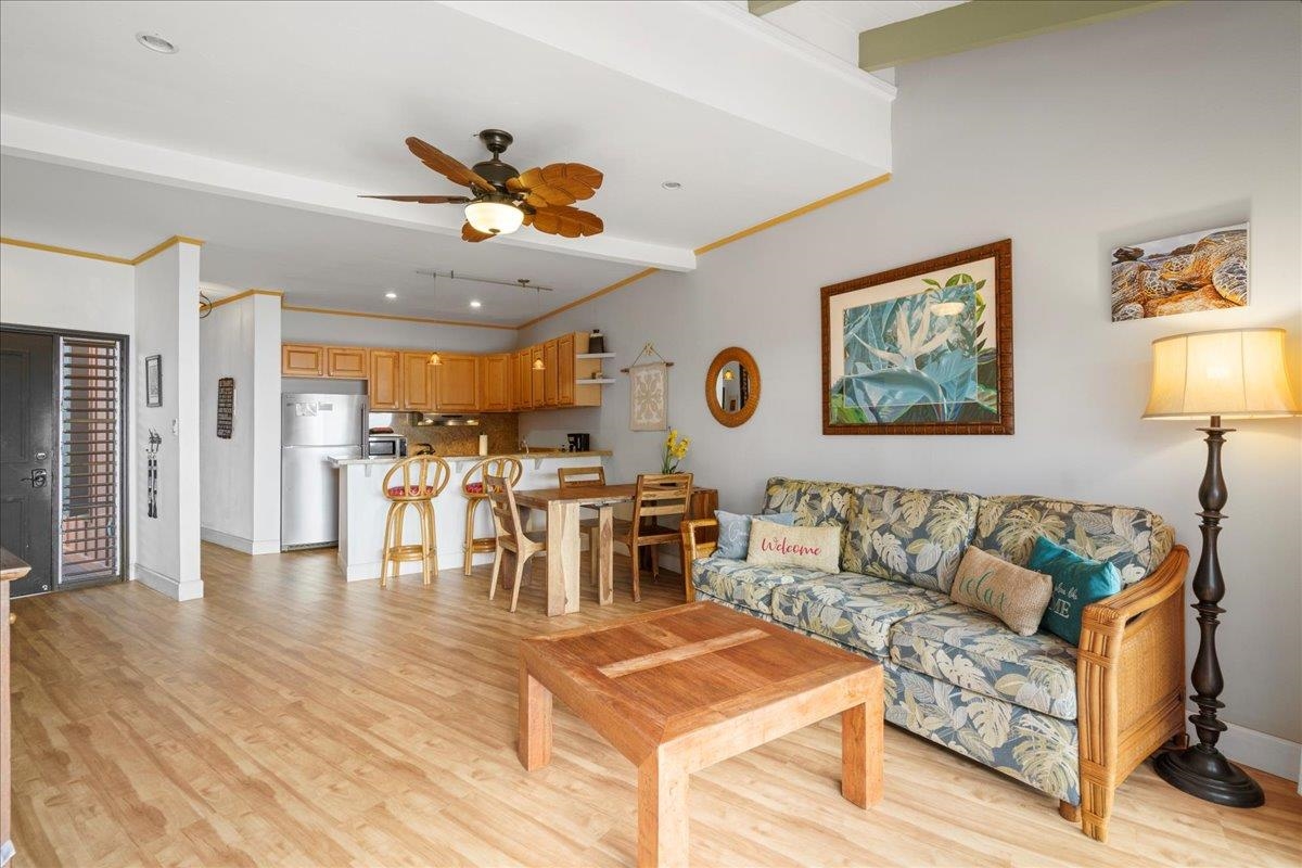 Kuleana II condo # 207, Lahaina, Hawaii - photo 4 of 29
