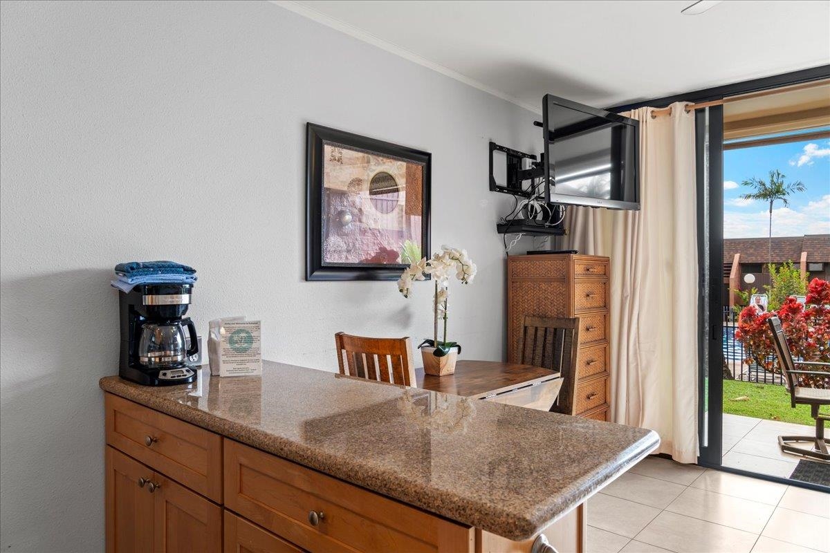 Kuleana II condo # 302, Lahaina, Hawaii - photo 14 of 33