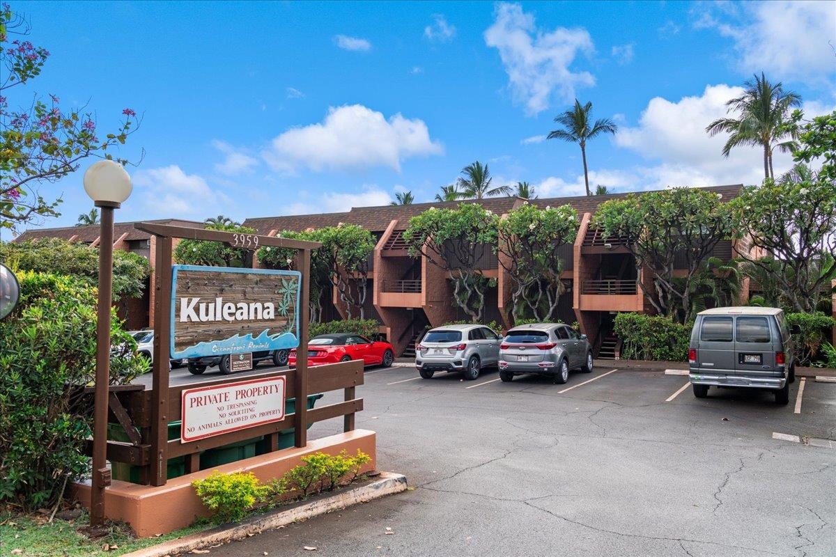 Kuleana II condo # 302, Lahaina, Hawaii - photo 33 of 33