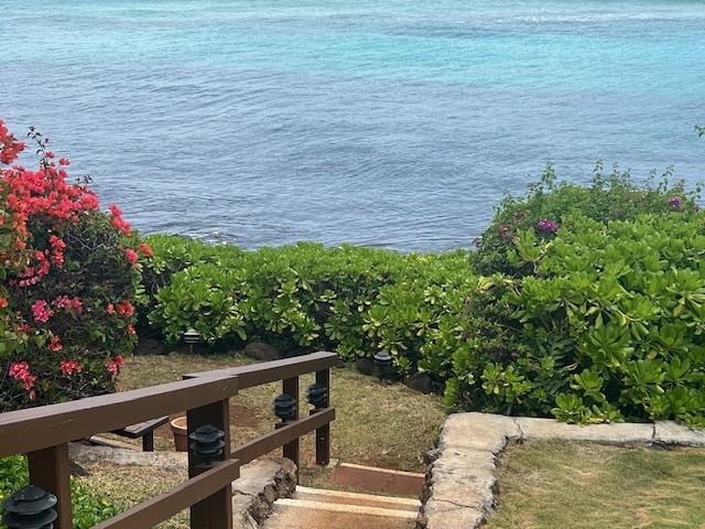 Kuleana II condo # 304, Lahaina, Hawaii - photo 29 of 32