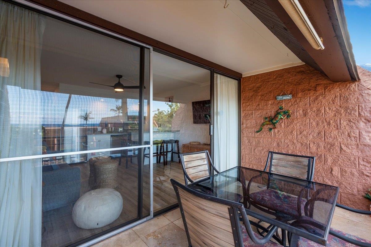 Kuleana II condo # 310, Lahaina, Hawaii - photo 19 of 30