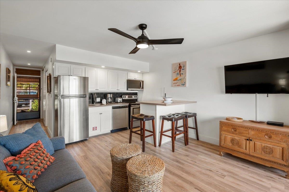 Kuleana II condo # 310, Lahaina, Hawaii - photo 5 of 30